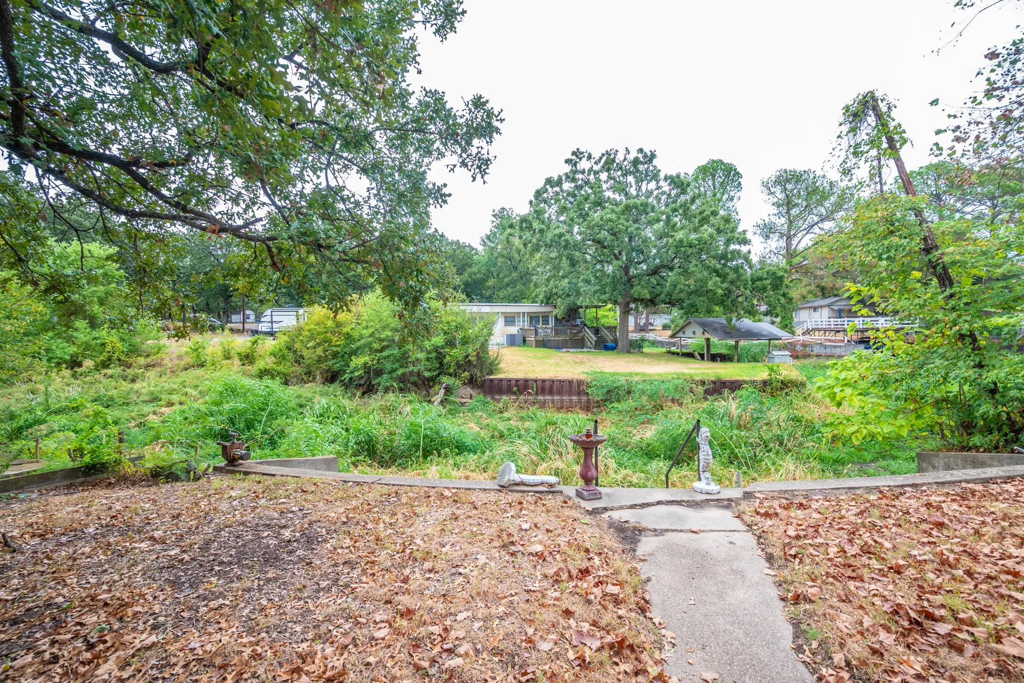 Single Family Residence For Sale in Henderson County , 143 Vistaridge Drive, Mabank, Texas 75156, 3 Bedroom, 2 Bathroom, 2 Garage spaces, 1,104 Sqft, built in 0, mls#21376477, Real Estate Agent in Mabank, Homes For Sale in Henderson county, Homes For Sale in Mabank, Realtor in Mabank Texas, Real Estate Brokerage Independent Realty Texas, Luminita Cordes Realtor