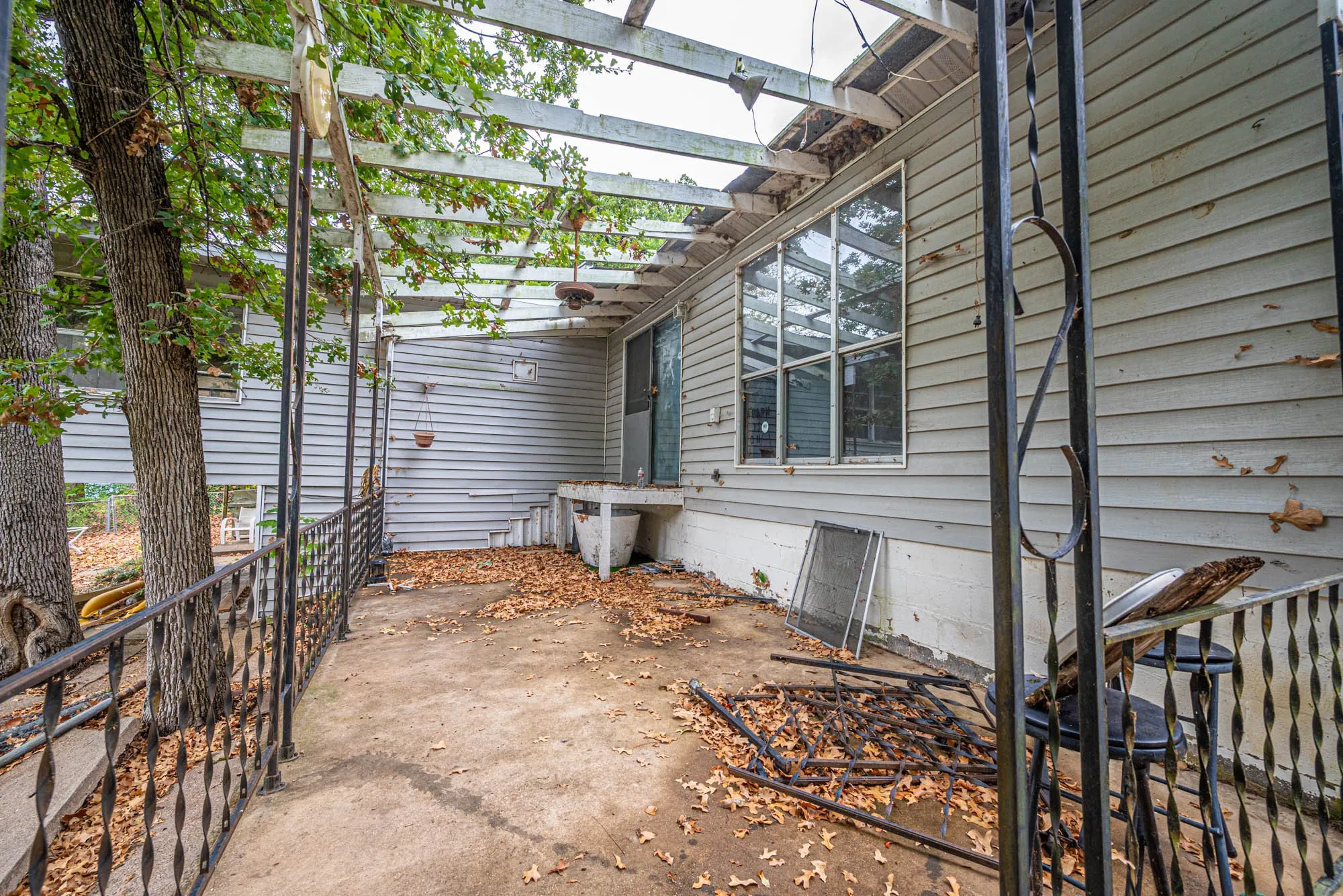 Single Family Residence For Sale in Henderson County , 143 Vistaridge Drive, Mabank, Texas 75156, 3 Bedroom, 2 Bathroom, 2 Garage spaces, 1,104 Sqft, built in 0, mls#21376477, Real Estate Agent in Mabank, Homes For Sale in Henderson county, Homes For Sale in Mabank, Realtor in Mabank Texas, Real Estate Brokerage Independent Realty Texas, Luminita Cordes Realtor