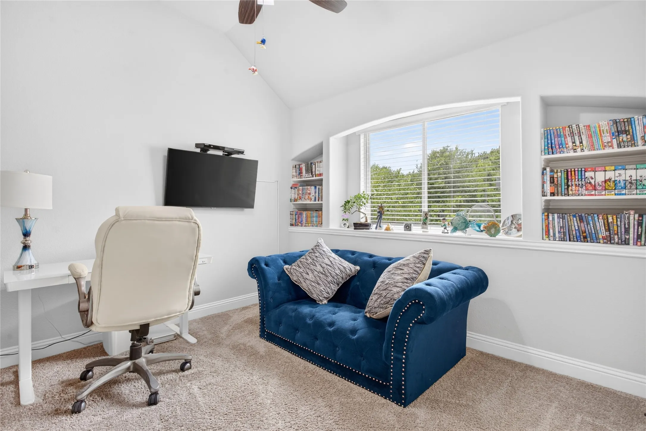 Single Family Residence For Sale in Denton County , 628 Lake Cove Drive, Little Elm, Texas 75068, 4 Bedroom, 2 Bathroom, 2 Garage spaces, 2,242 Sqft, built in 2019, mls#21377877, Real Estate Agent in Little Elm, Homes For Sale in Denton county, Homes For Sale in Little Elm, Realtor in Little Elm Texas, Real Estate Brokerage Independent Realty Texas, Luminita Cordes Realtor