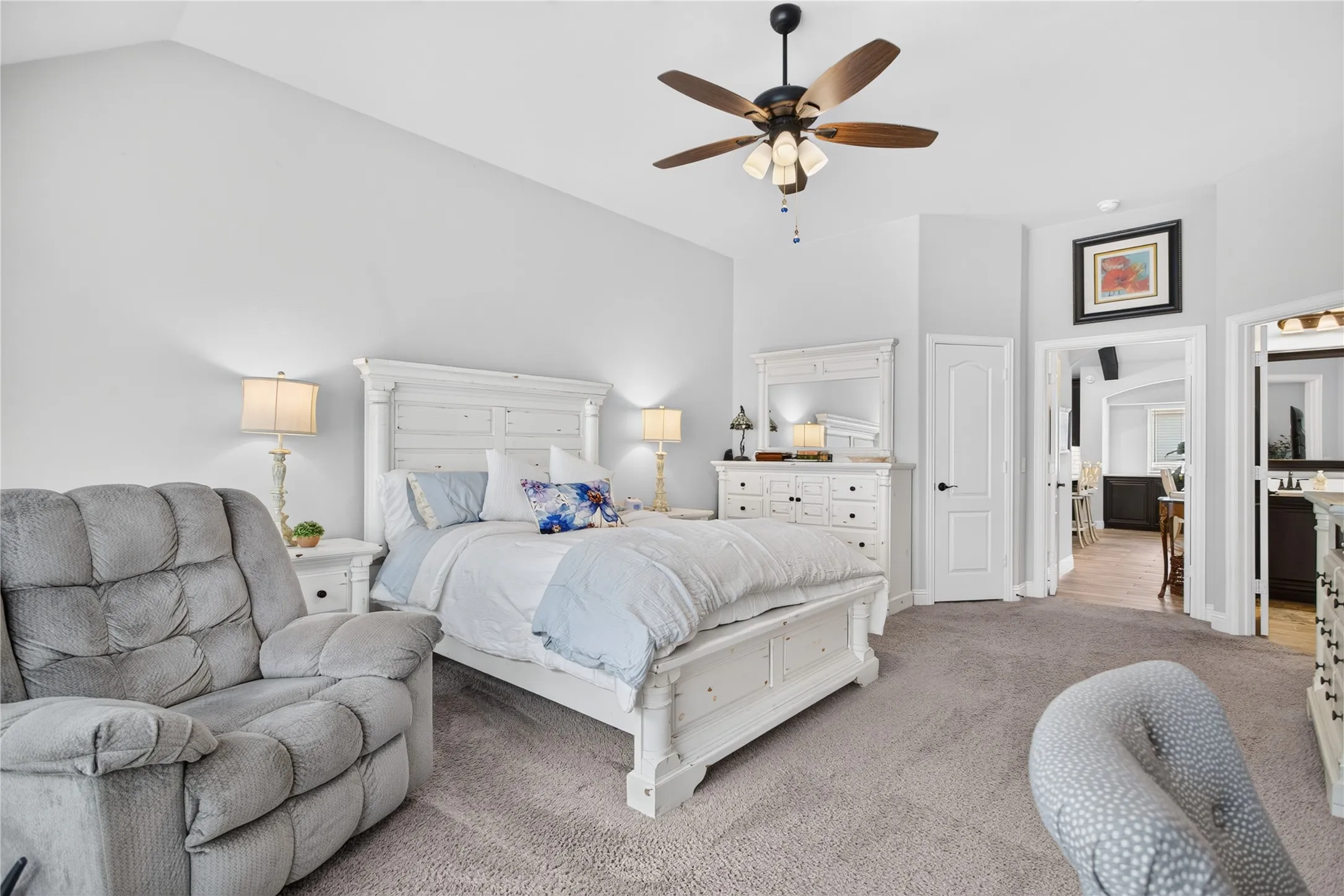 Single Family Residence For Sale in Denton County , 628 Lake Cove Drive, Little Elm, Texas 75068, 4 Bedroom, 2 Bathroom, 2 Garage spaces, 2,242 Sqft, built in 2019, mls#21377877, Real Estate Agent in Little Elm, Homes For Sale in Denton county, Homes For Sale in Little Elm, Realtor in Little Elm Texas, Real Estate Brokerage Independent Realty Texas, Luminita Cordes Realtor
