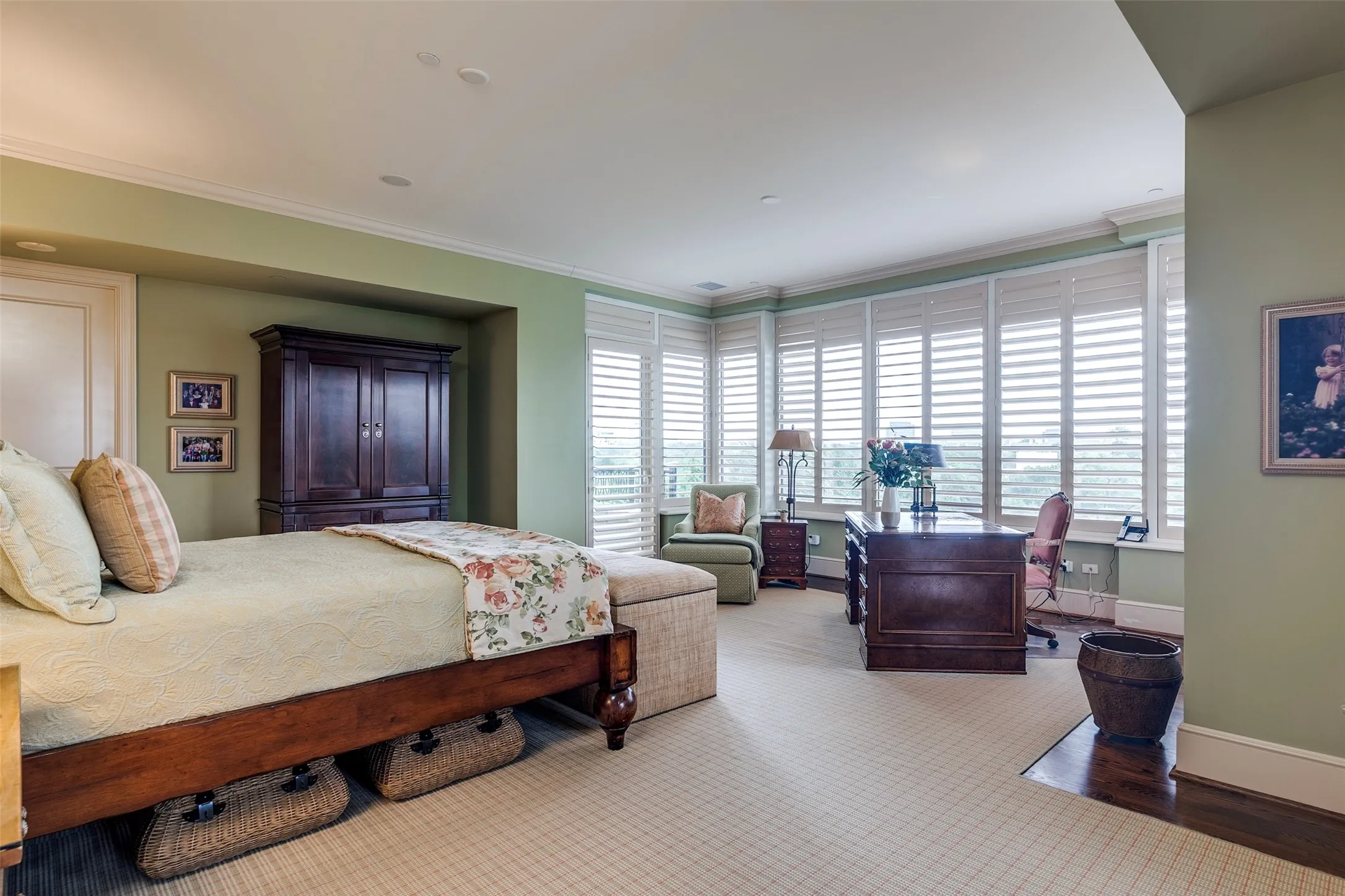 Condominium For Sale in Dallas County , 3505 Turtle Creek Boulevard 5A, Dallas, Texas 75219, 3 Bedroom, 5 Bathroom, 3 Garage spaces, 4,200 Sqft, built in 2000, mls#21377448, Real Estate Agent in Dallas, Homes For Sale in Dallas county, Homes For Sale in Dallas, Realtor in Dallas Texas, Real Estate Brokerage Independent Realty Texas, Luminita Cordes Realtor