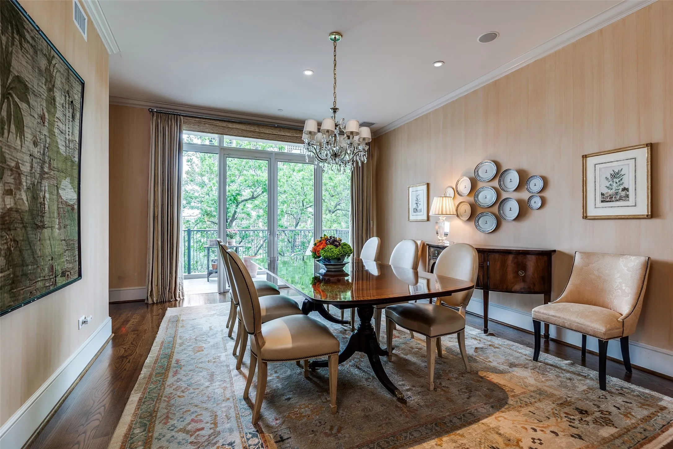 Condominium For Sale in Dallas County , 3505 Turtle Creek Boulevard 5A, Dallas, Texas 75219, 3 Bedroom, 5 Bathroom, 3 Garage spaces, 4,200 Sqft, built in 2000, mls#21377448, Real Estate Agent in Dallas, Homes For Sale in Dallas county, Homes For Sale in Dallas, Realtor in Dallas Texas, Real Estate Brokerage Independent Realty Texas, Luminita Cordes Realtor