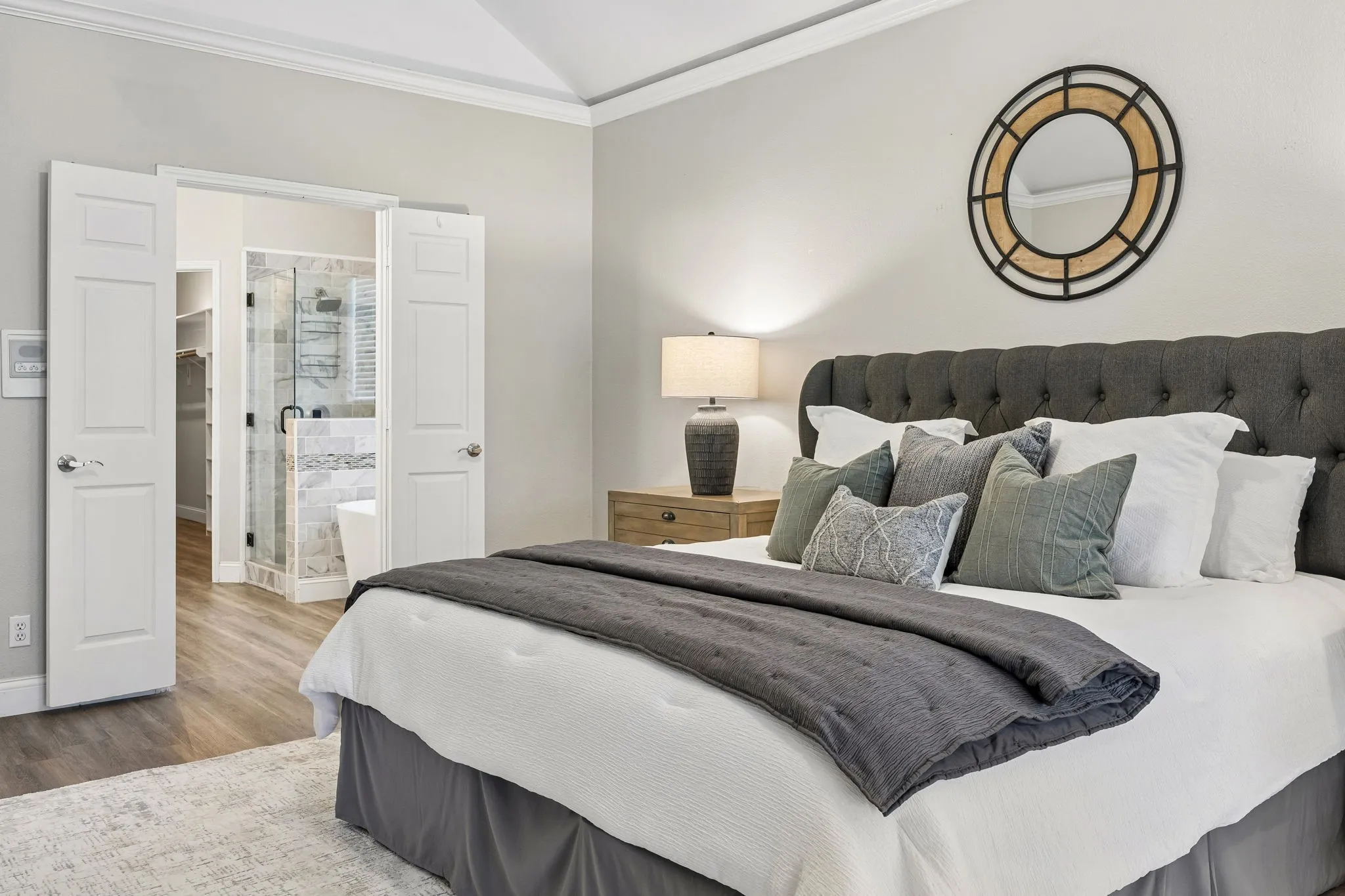 Single Family Residence For Rent in Denton County , 804 Summit Pointe, Lewisville, Texas 75077, 3 Bedroom, 3 Bathroom, 2 Garage spaces, 2,445 Sqft, built in 1994, mls#21377879, Real Estate Agent in Lewisville, Homes For Rent in Denton county, Homes For Rent in Lewisville, Realtor in Lewisville Texas, Real Estate Brokerage Independent Realty Texas, Luminita Cordes Realtor