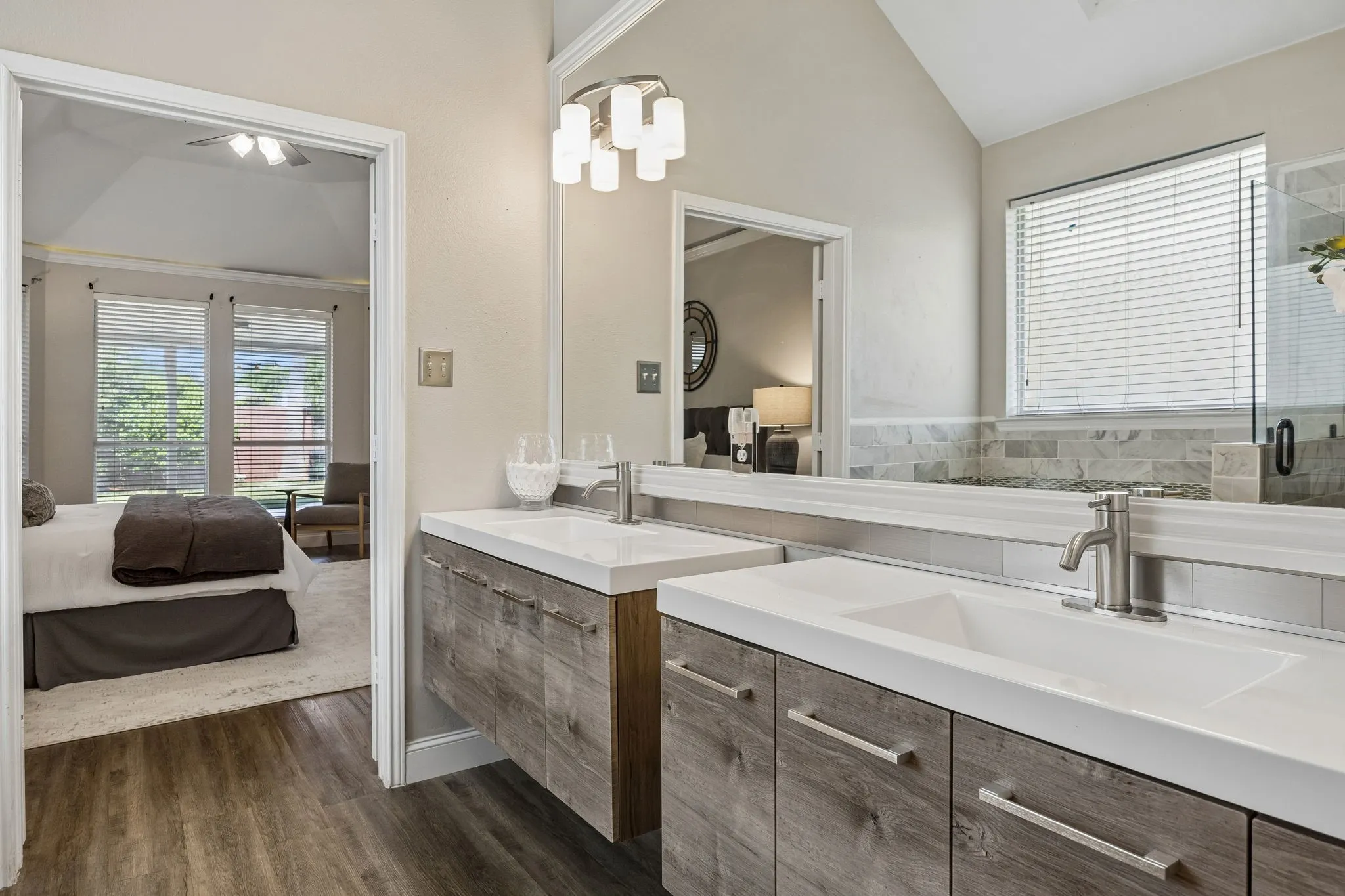 Single Family Residence For Rent in Denton County , 804 Summit Pointe, Lewisville, Texas 75077, 3 Bedroom, 3 Bathroom, 2 Garage spaces, 2,445 Sqft, built in 1994, mls#21377879, Real Estate Agent in Lewisville, Homes For Rent in Denton county, Homes For Rent in Lewisville, Realtor in Lewisville Texas, Real Estate Brokerage Independent Realty Texas, Luminita Cordes Realtor