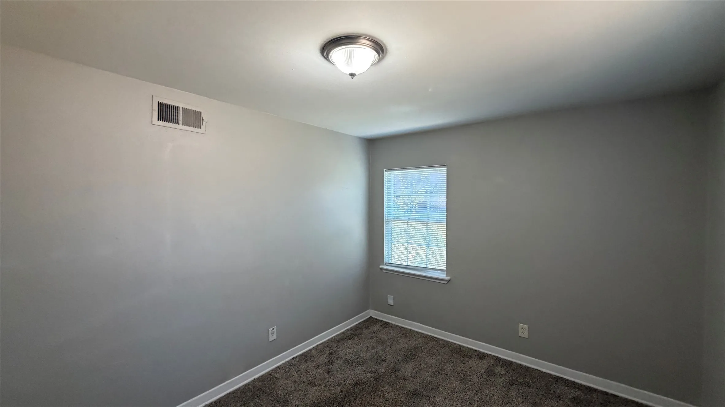 Single Family Residence For Rent in Dallas County , 7420 Arborcrest Drive, Dallas, Texas 75232, 3 Bedroom, 2 Bathroom, 1 Garage spaces, 1,218 Sqft, built in 1957, mls#21377882, Real Estate Agent in Dallas, Homes For Rent in Dallas county, Homes For Rent in Dallas, Realtor in Dallas Texas, Real Estate Brokerage Independent Realty Texas, Luminita Cordes Realtor