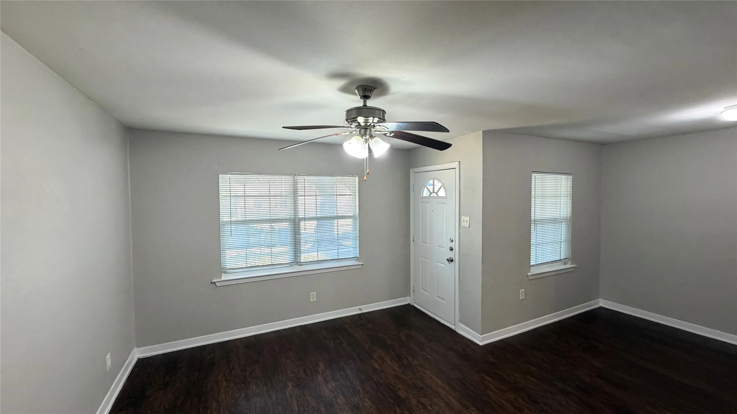 Single Family Residence For Rent in Dallas County , 7420 Arborcrest Drive, Dallas, Texas 75232, 3 Bedroom, 2 Bathroom, 1 Garage spaces, 1,218 Sqft, built in 1957, mls#21377882, Real Estate Agent in Dallas, Homes For Rent in Dallas county, Homes For Rent in Dallas, Realtor in Dallas Texas, Real Estate Brokerage Independent Realty Texas, Luminita Cordes Realtor