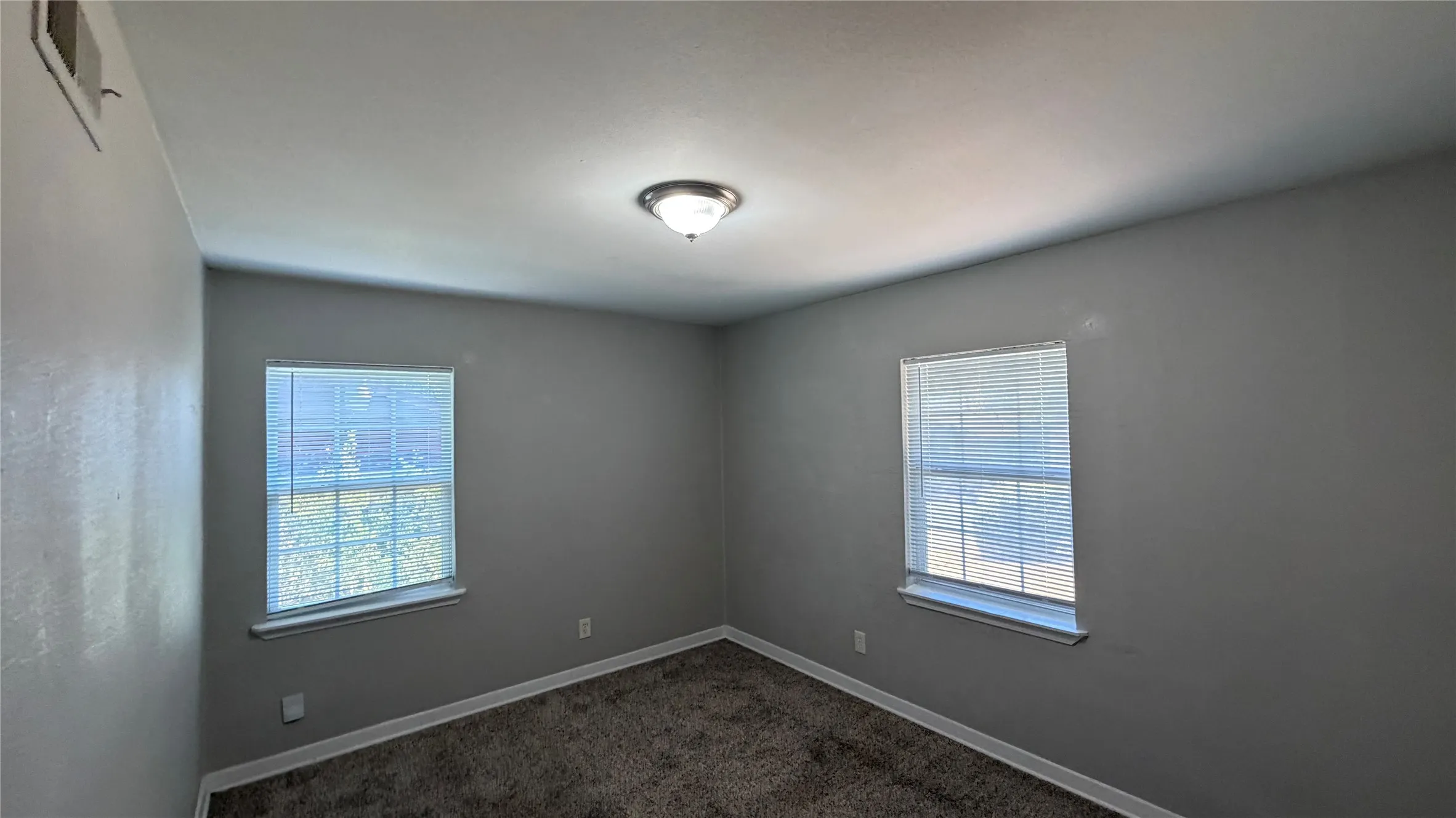 Single Family Residence For Rent in Dallas County , 7420 Arborcrest Drive, Dallas, Texas 75232, 3 Bedroom, 2 Bathroom, 1 Garage spaces, 1,218 Sqft, built in 1957, mls#21377882, Real Estate Agent in Dallas, Homes For Rent in Dallas county, Homes For Rent in Dallas, Realtor in Dallas Texas, Real Estate Brokerage Independent Realty Texas, Luminita Cordes Realtor