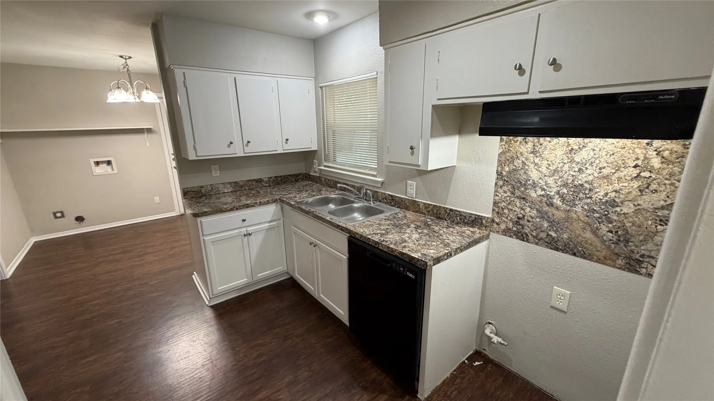 Single Family Residence For Rent in Dallas County , 7420 Arborcrest Drive, Dallas, Texas 75232, 3 Bedroom, 2 Bathroom, 1 Garage spaces, 1,218 Sqft, built in 1957, mls#21377882, Real Estate Agent in Dallas, Homes For Rent in Dallas county, Homes For Rent in Dallas, Realtor in Dallas Texas, Real Estate Brokerage Independent Realty Texas, Luminita Cordes Realtor