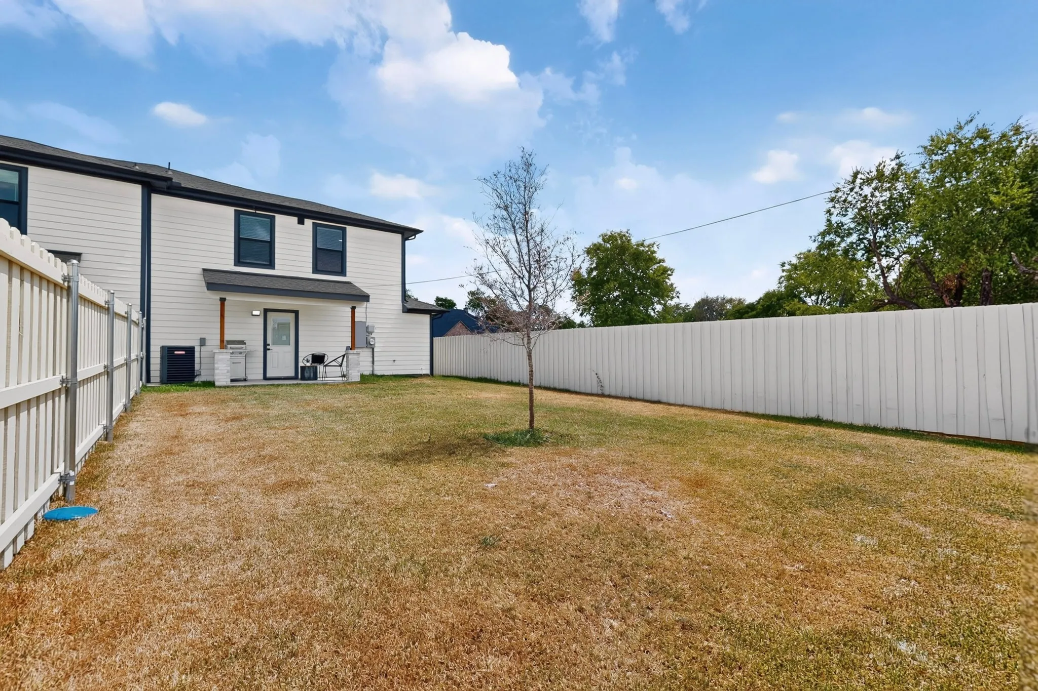 Single Family Residence For Rent in Tarrant County , 4933 Mobile Drive, Fort Worth, Texas 76137, 3 Bedroom, 3 Bathroom, 1 Garage spaces, 1,500 Sqft, built in 2026, mls#21377883, Real Estate Agent in Fort Worth, Homes For Rent in Tarrant county, Homes For Rent in Fort Worth, Realtor in Fort Worth Texas, Real Estate Brokerage Independent Realty Texas, Luminita Cordes Realtor