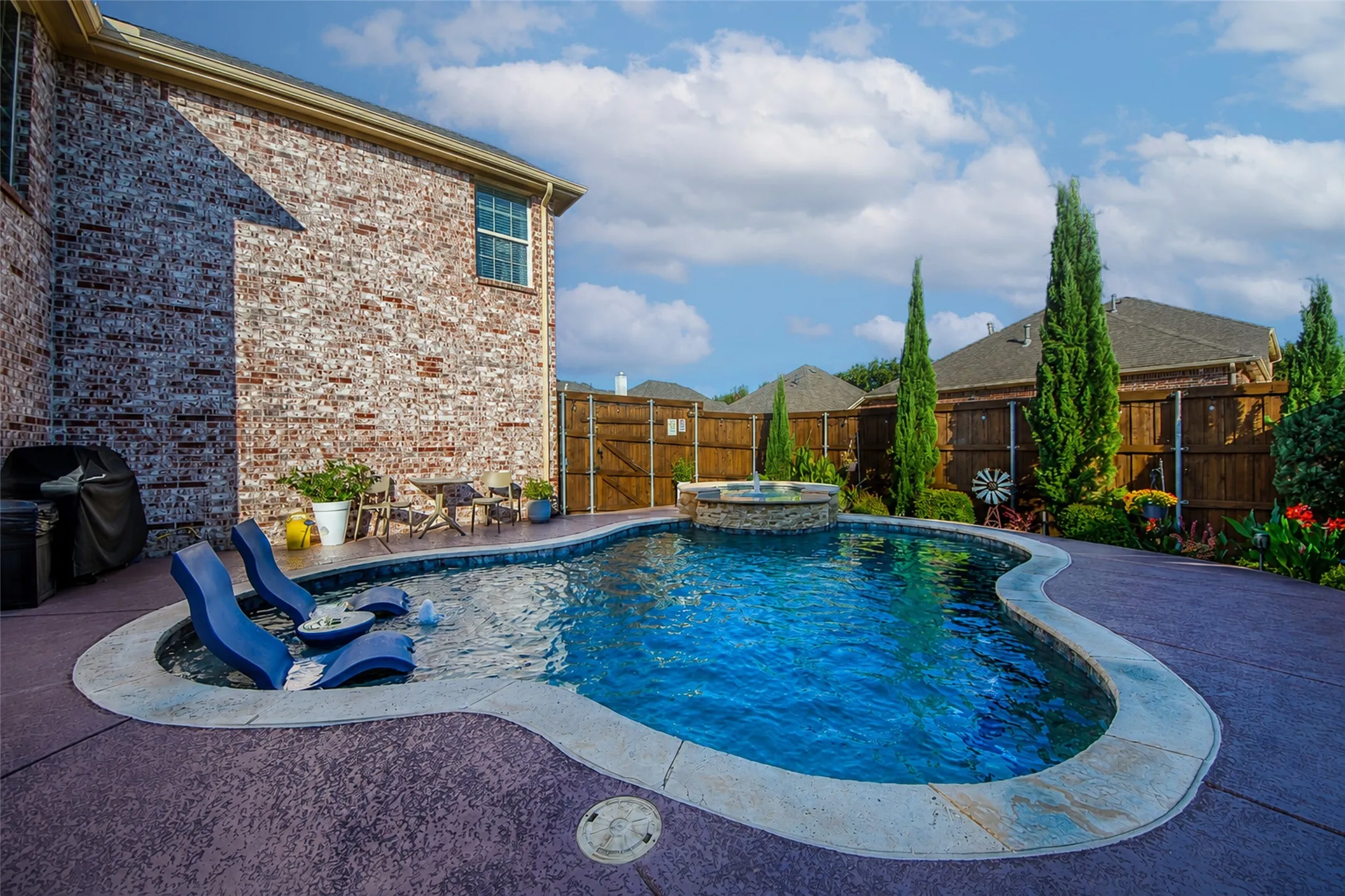 Single Family Residence For Sale in Collin County , 904 Cougar Drive, Allen, Texas 75013, 4 Bedroom, 4 Bathroom, 2 Garage spaces, 3,213 Sqft, built in 2010, mls#21351162, Real Estate Agent in Allen, Homes For Sale in Collin county, Homes For Sale in Allen, Realtor in Allen Texas, Real Estate Brokerage Independent Realty Texas, Luminita Cordes Realtor