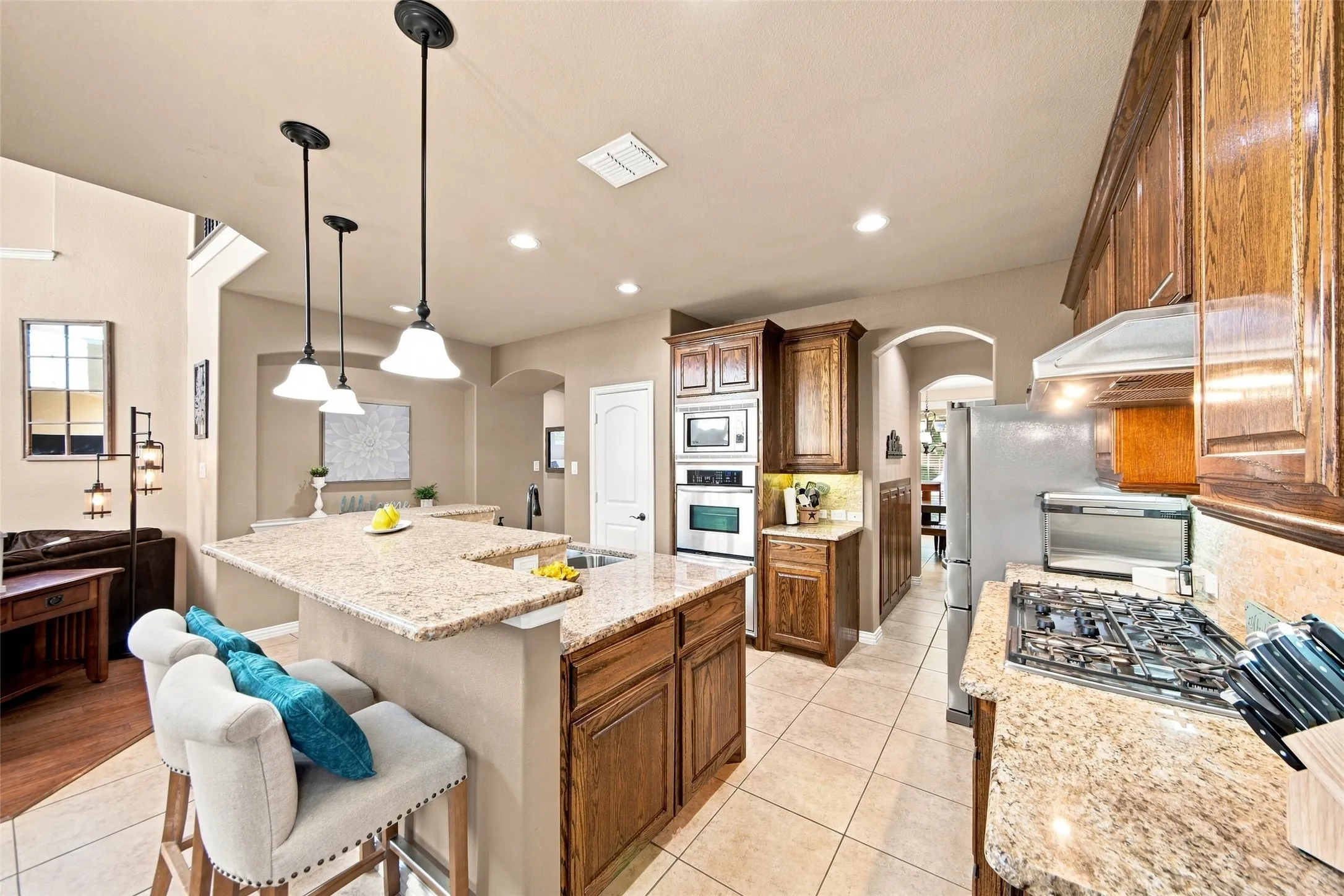 Single Family Residence For Sale in Collin County , 904 Cougar Drive, Allen, Texas 75013, 4 Bedroom, 4 Bathroom, 2 Garage spaces, 3,213 Sqft, built in 2010, mls#21351162, Real Estate Agent in Allen, Homes For Sale in Collin county, Homes For Sale in Allen, Realtor in Allen Texas, Real Estate Brokerage Independent Realty Texas, Luminita Cordes Realtor