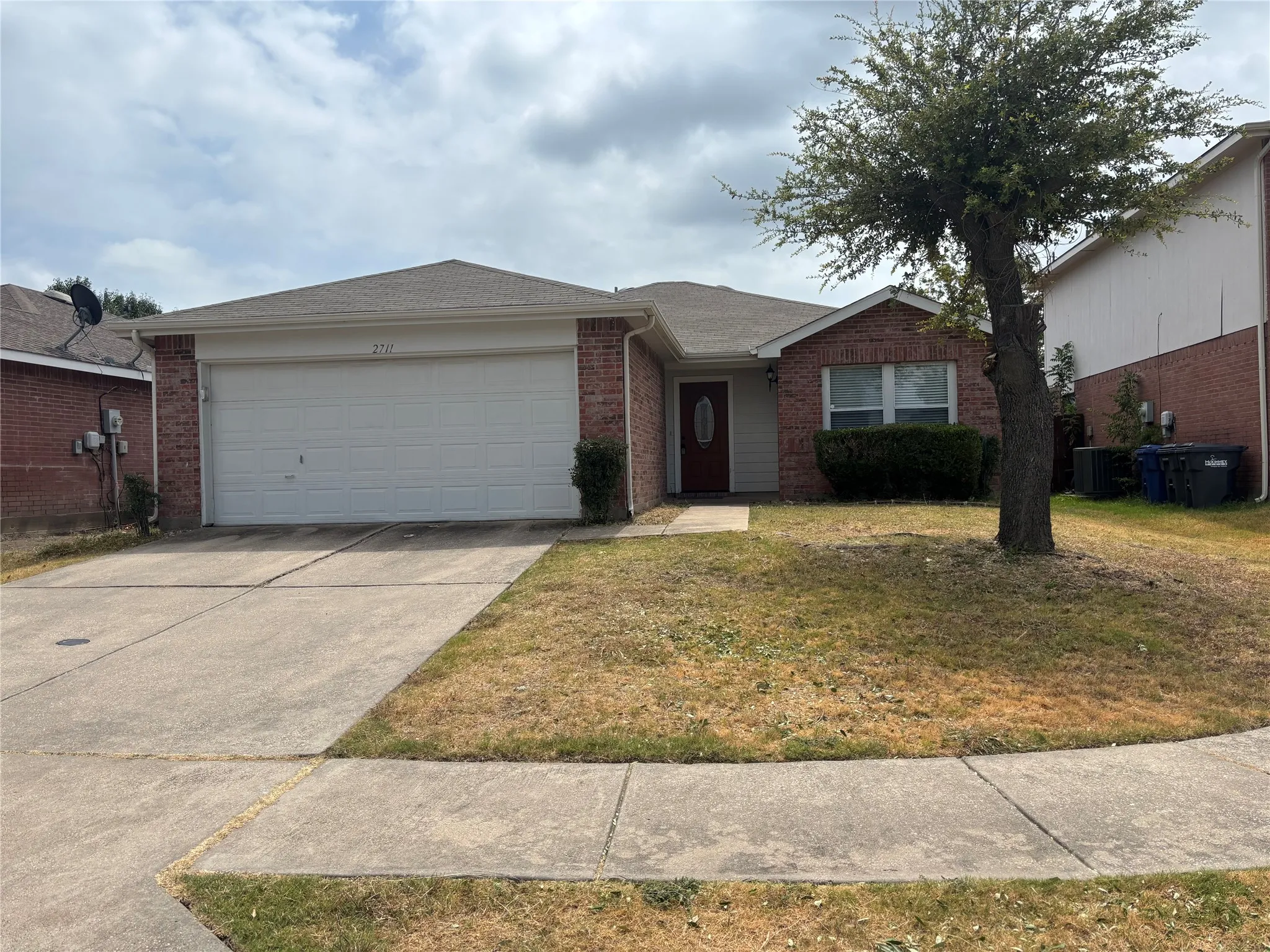 Single Family Residence For Rent in Collin County , 2711 Prairie Creek Drive, Mc Kinney, Texas 75071, 3 Bedroom, 2 Bathroom, 2 Garage spaces, 1,249 Sqft, built in 1999, mls#21377887, Real Estate Agent in Mc Kinney, Homes For Rent in Collin county, Homes For Rent in Mc Kinney, Realtor in Mc Kinney Texas, Real Estate Brokerage Independent Realty Texas, Luminita Cordes Realtor