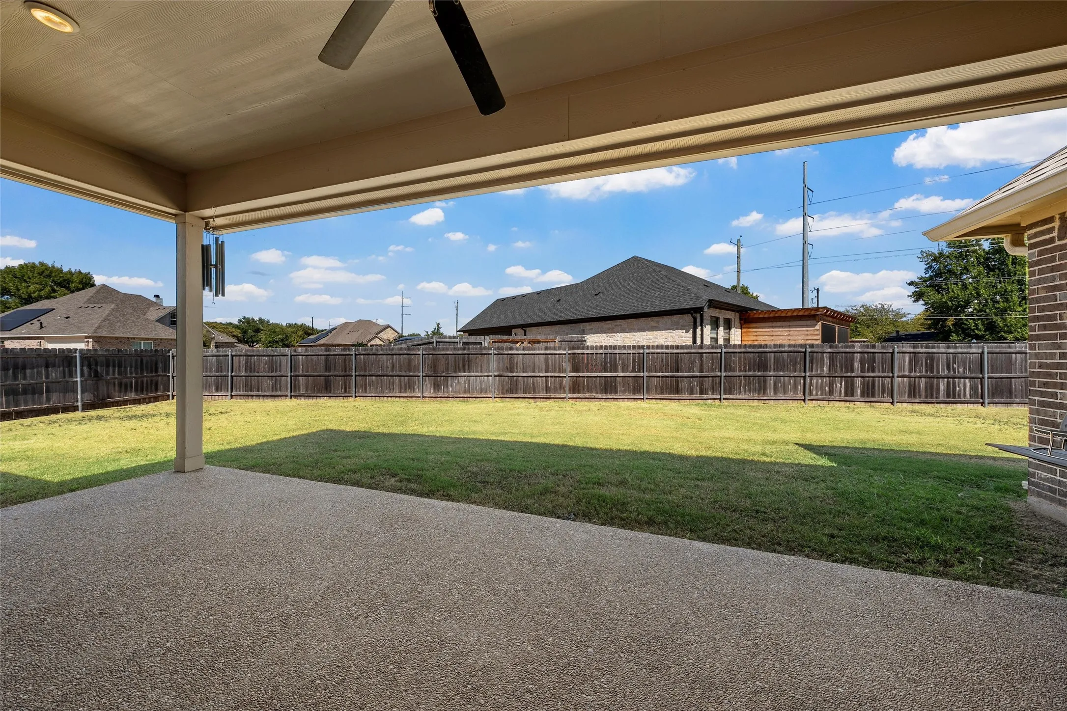 Single Family Residence For Sale in Mc Lennan County , 800 Gallant Fox Road, Hewitt, Texas 76643, 4 Bedroom, 3 Bathroom, 2 Garage spaces, 2,197 Sqft, built in 2020, mls#21377809, Real Estate Agent in Hewitt, Homes For Sale in Mc Lennan county, Homes For Sale in Hewitt, Realtor in Hewitt Texas, Real Estate Brokerage Independent Realty Texas, Luminita Cordes Realtor