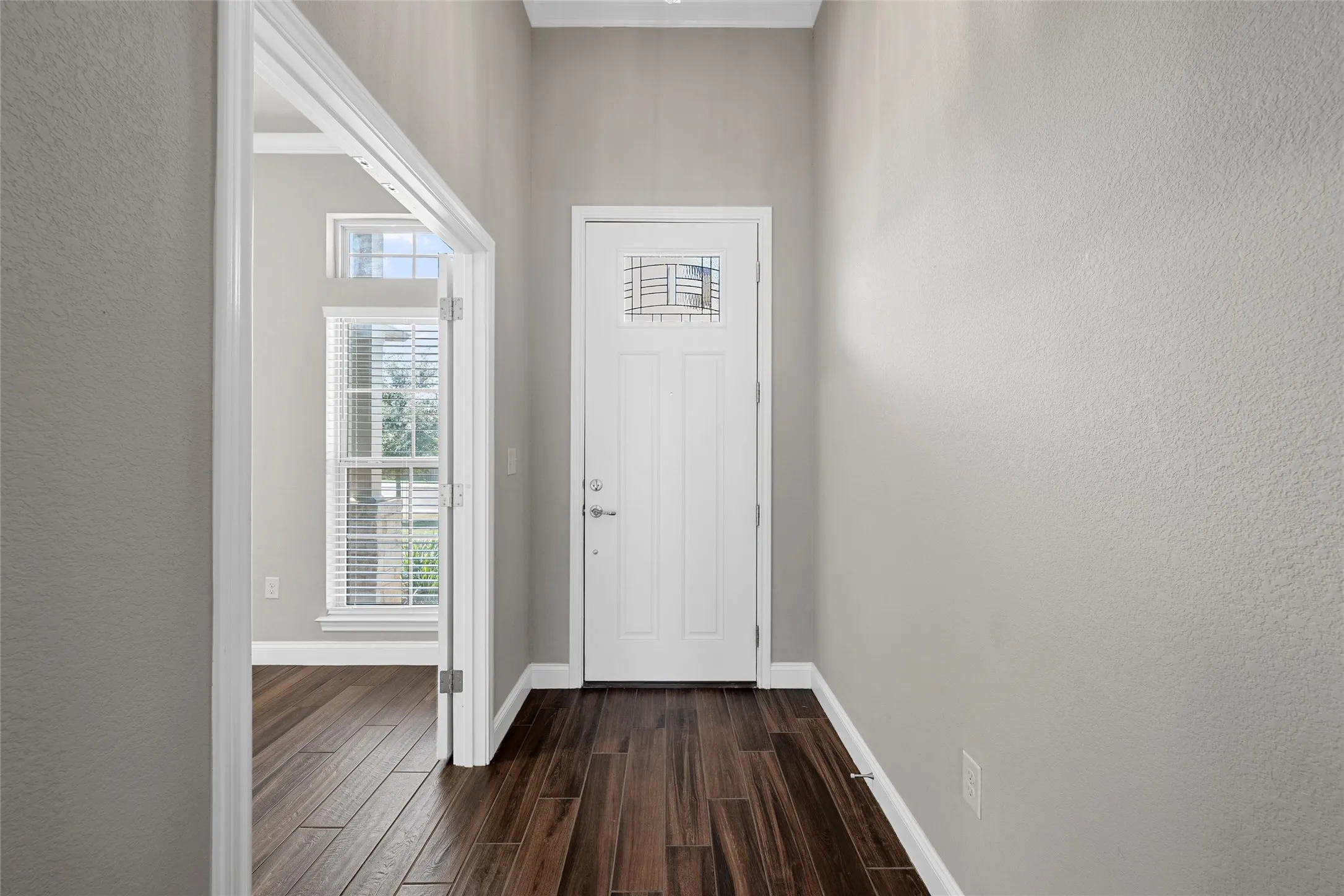 Single Family Residence For Sale in Mc Lennan County , 800 Gallant Fox Road, Hewitt, Texas 76643, 4 Bedroom, 3 Bathroom, 2 Garage spaces, 2,197 Sqft, built in 2020, mls#21377809, Real Estate Agent in Hewitt, Homes For Sale in Mc Lennan county, Homes For Sale in Hewitt, Realtor in Hewitt Texas, Real Estate Brokerage Independent Realty Texas, Luminita Cordes Realtor