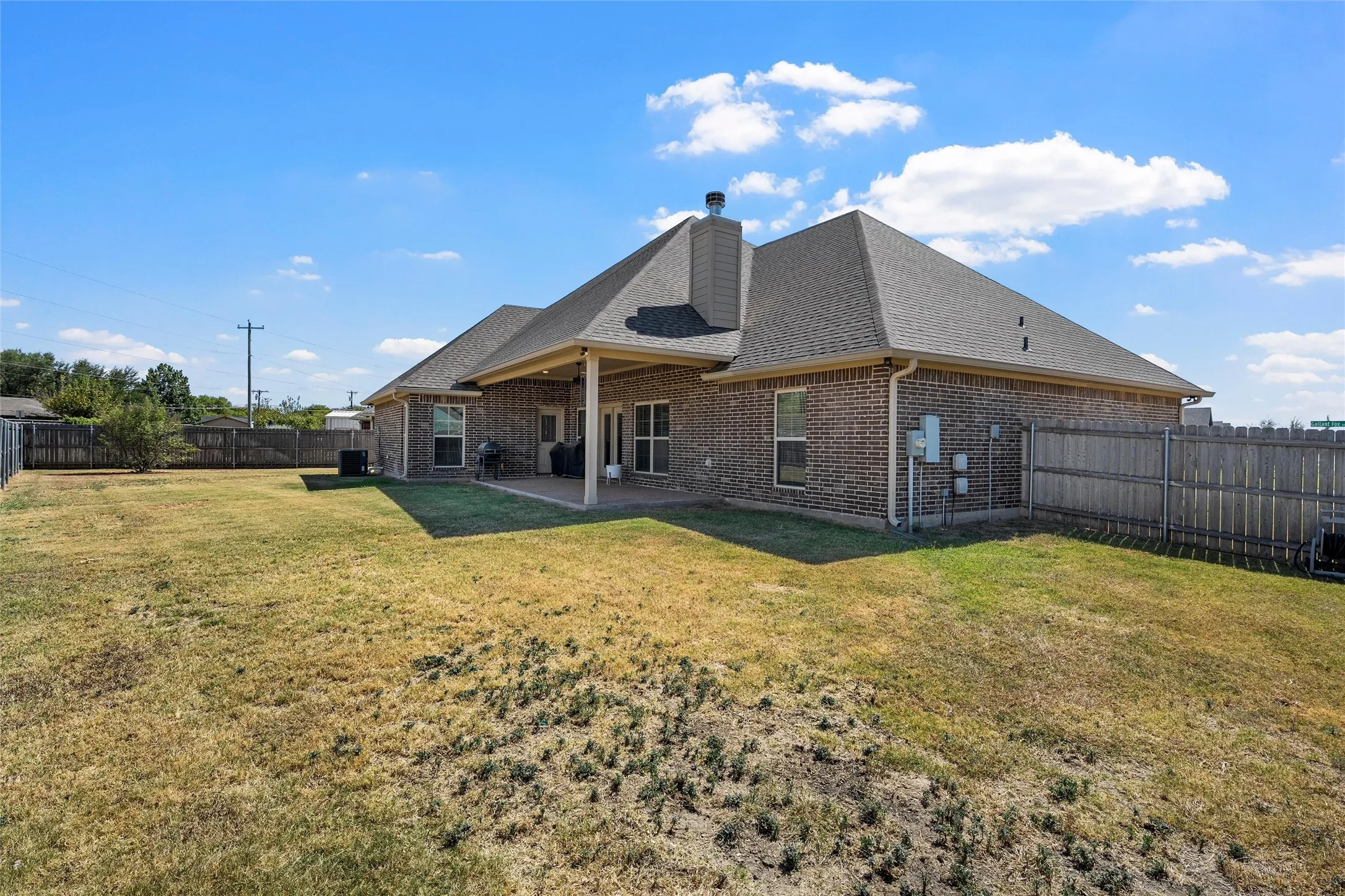 Single Family Residence For Sale in Mc Lennan County , 800 Gallant Fox Road, Hewitt, Texas 76643, 4 Bedroom, 3 Bathroom, 2 Garage spaces, 2,197 Sqft, built in 2020, mls#21377809, Real Estate Agent in Hewitt, Homes For Sale in Mc Lennan county, Homes For Sale in Hewitt, Realtor in Hewitt Texas, Real Estate Brokerage Independent Realty Texas, Luminita Cordes Realtor