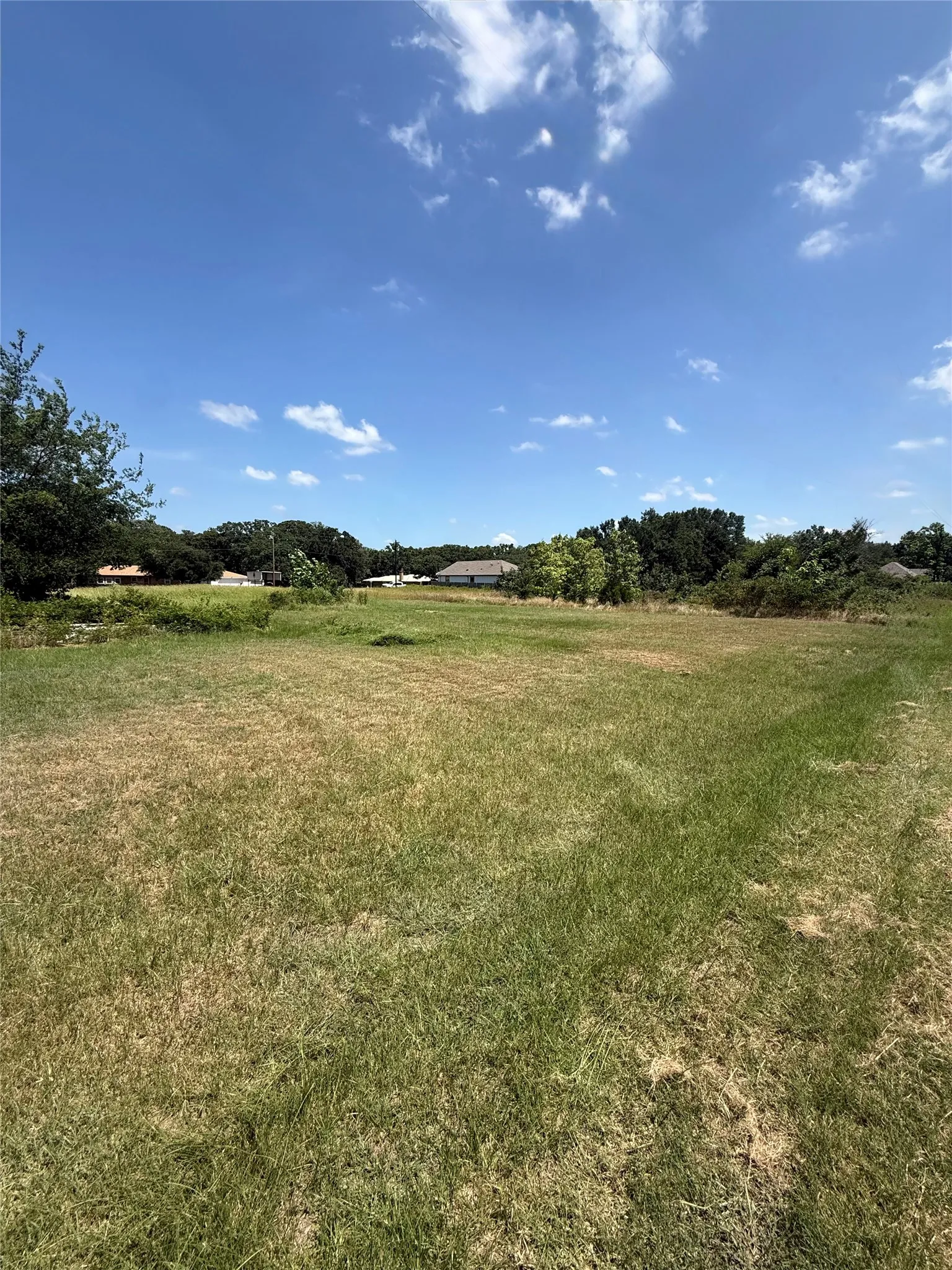 Unimproved Land For Sale in Henderson County , 1043 Waikiki Trail, Tool, Texas 75143, 0, 0, Garage spaces, 0 Sqft, built in 0, mls#21377900, Real Estate Agent in Tool, Homes For Sale in Henderson county, Homes For Sale in Tool, Realtor in Tool Texas, Real Estate Brokerage Independent Realty Texas, Luminita Cordes Realtor
