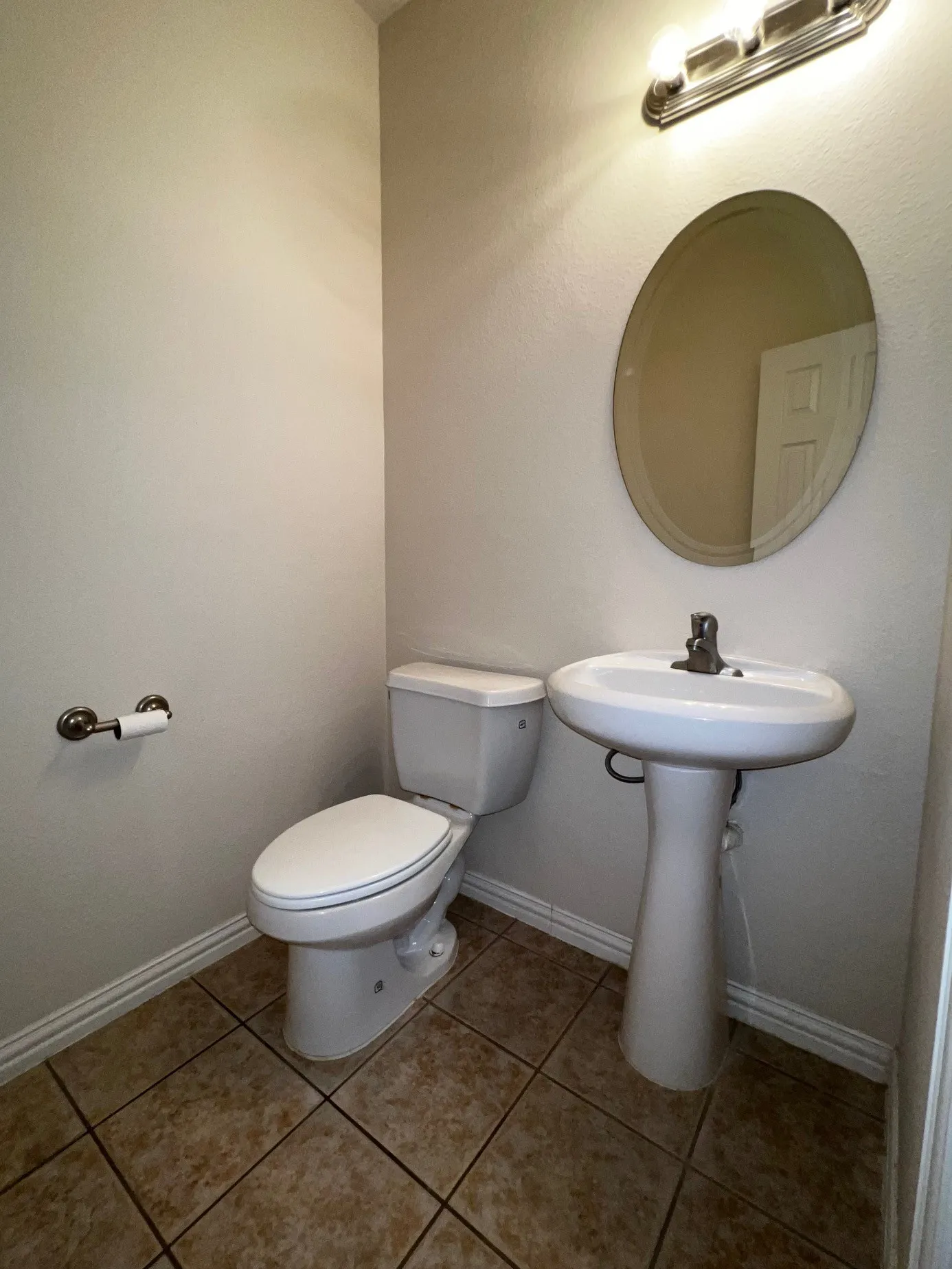 Downstairs Half Bathroom