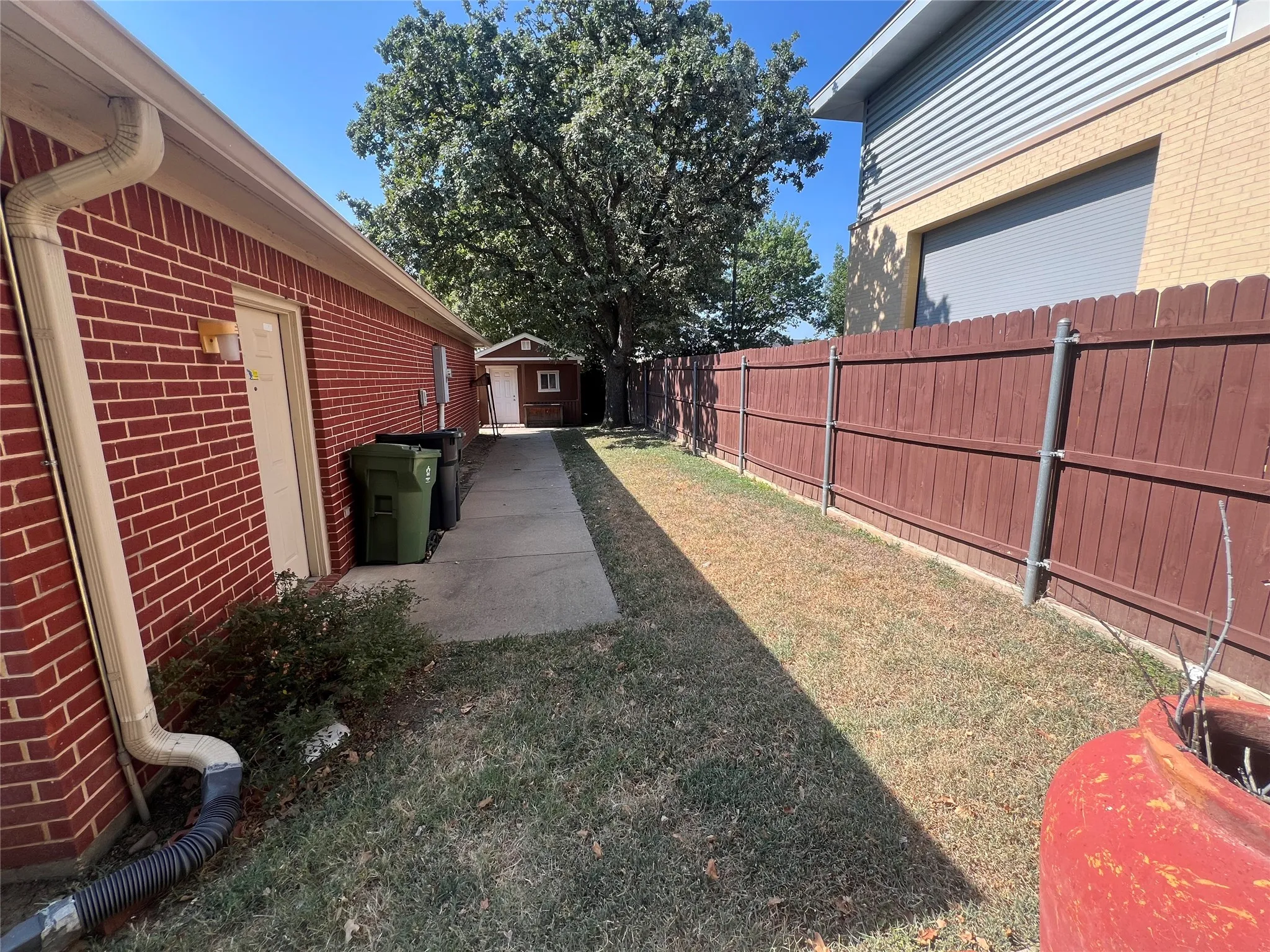Office For Sale in Tarrant County , 2550 Legacy Point Drive, Arlington, Texas 76006, 0, 0, Garage spaces, 0 Sqft, built in 2004, mls#21377473, Real Estate Agent in Arlington, Homes For Sale in Tarrant county, Homes For Sale in Arlington, Realtor in Arlington Texas, Real Estate Brokerage Independent Realty Texas, Luminita Cordes Realtor