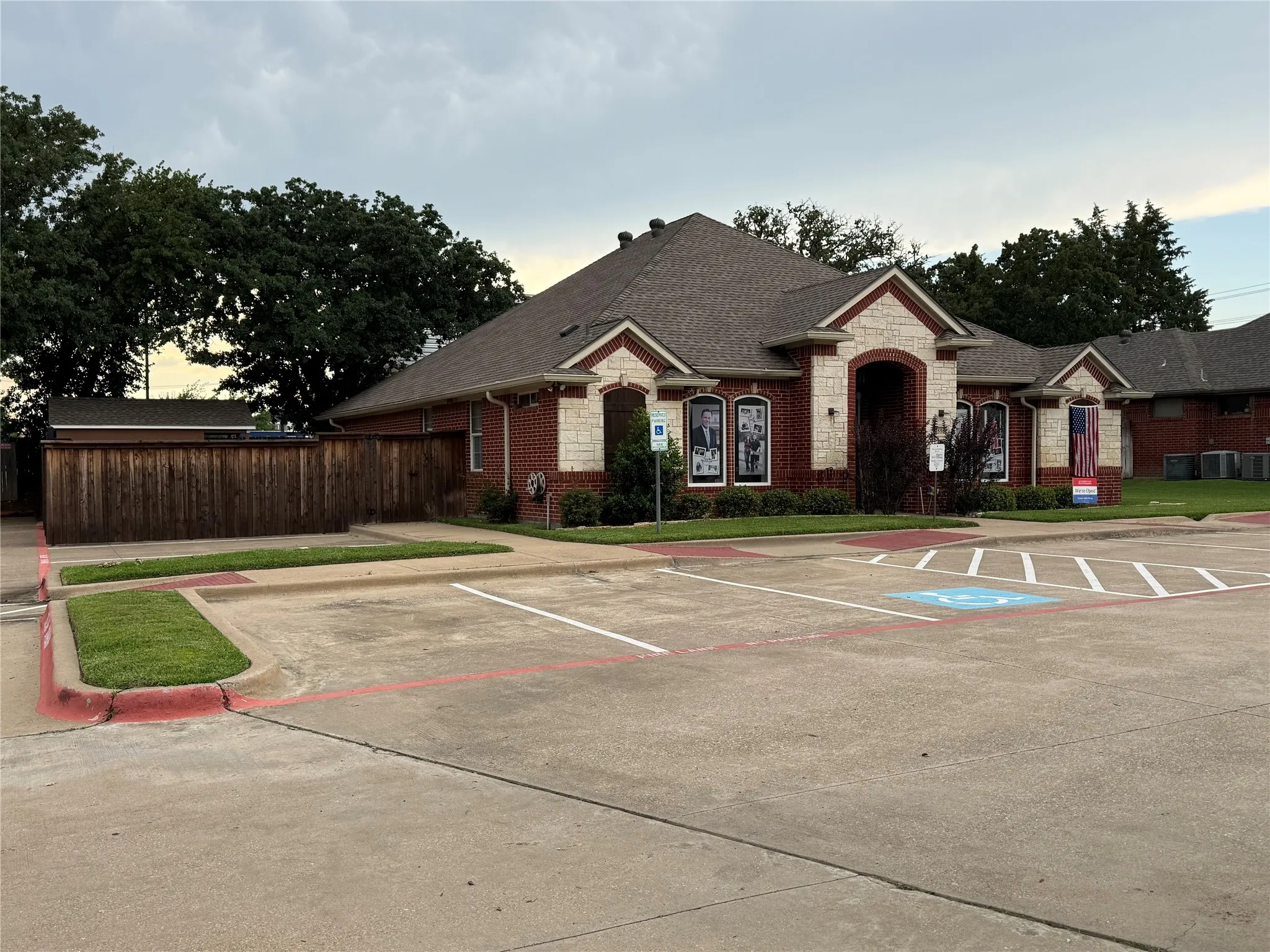Office For Sale in Tarrant County , 2550 Legacy Point Drive, Arlington, Texas 76006, 0, 0, Garage spaces, 0 Sqft, built in 2004, mls#21377473, Real Estate Agent in Arlington, Homes For Sale in Tarrant county, Homes For Sale in Arlington, Realtor in Arlington Texas, Real Estate Brokerage Independent Realty Texas, Luminita Cordes Realtor