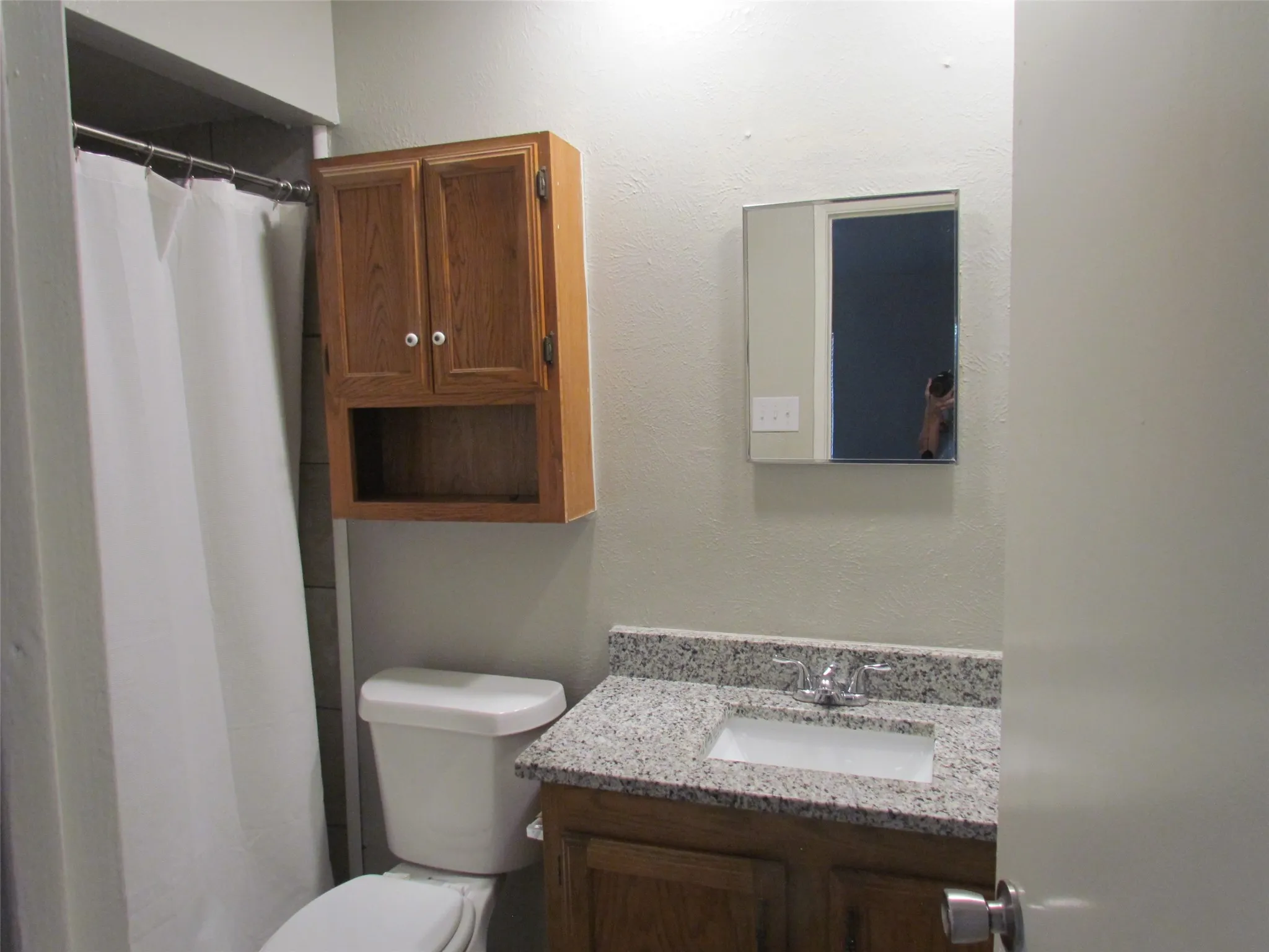 Single Family Residence For Rent in Rockwall County , 9214 Millwood Drive, Rowlett, Texas 75088, 3 Bedroom, 2 Bathroom, 2 Garage spaces, 1,748 Sqft, built in 1983, mls#21377627, Real Estate Agent in Rowlett, Homes For Rent in Rockwall county, Homes For Rent in Rowlett, Realtor in Rowlett Texas, Real Estate Brokerage Independent Realty Texas, Luminita Cordes Realtor