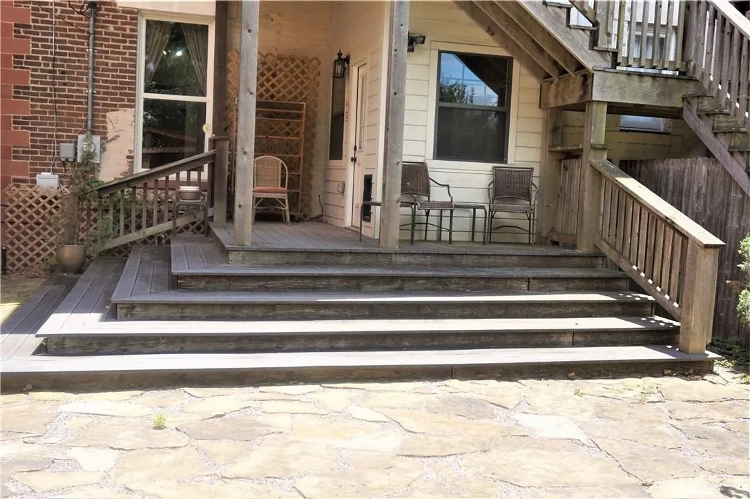 Office For Rent in Grayson County , 611 Main Street, Denison, Texas 75020, 0, 0, Garage spaces, 0 Sqft, built in 1920, mls#21377587, Real Estate Agent in Denison, Homes For Rent in Grayson county, Homes For Rent in Denison, Realtor in Denison Texas, Real Estate Brokerage Independent Realty Texas, Luminita Cordes Realtor