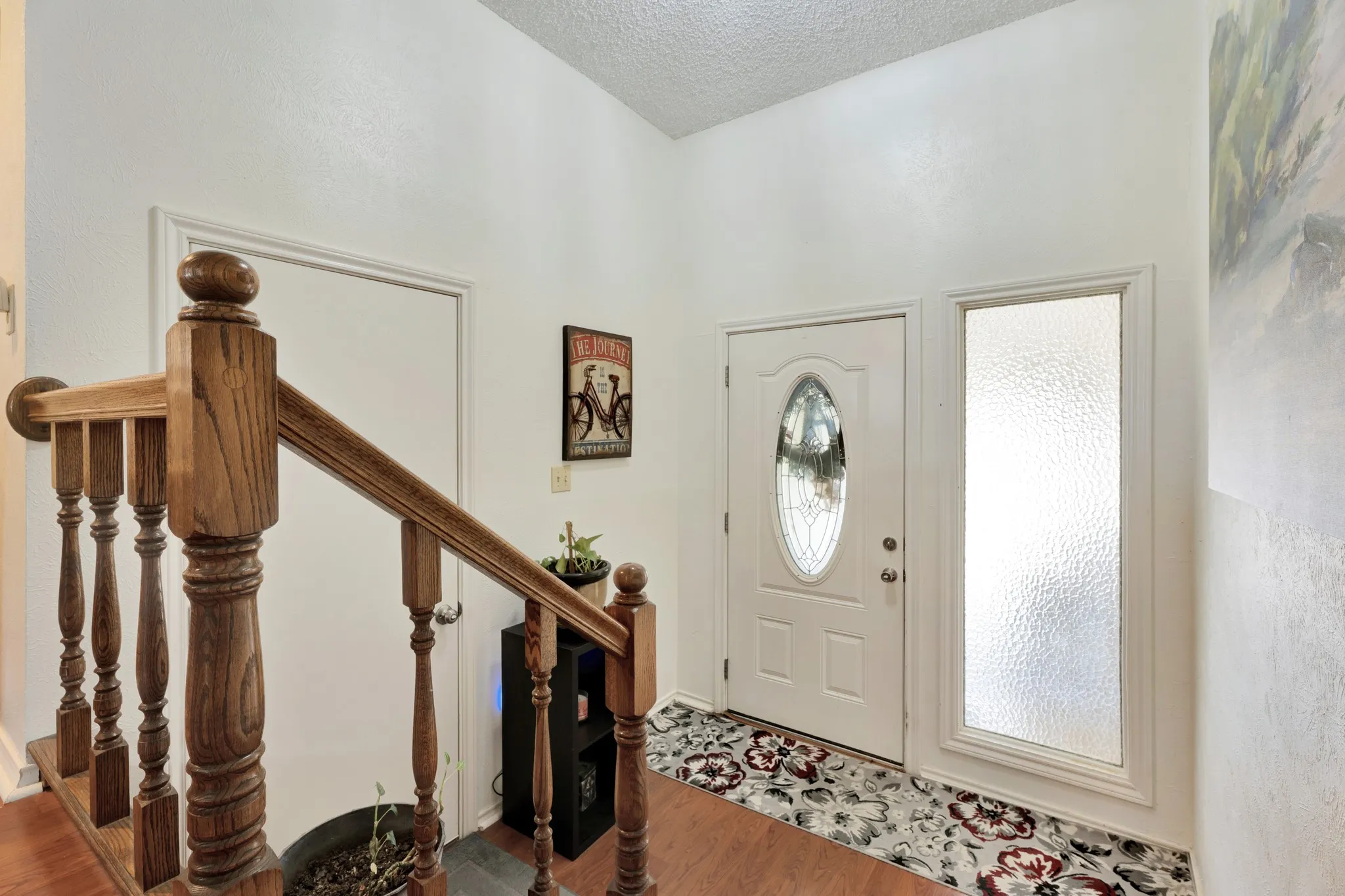 Townhouse For Rent in Hood County , 4507 Overlook Court, Granbury, Texas 76049, 2 Bedroom, 3 Bathroom, 2 Garage spaces, 1,530 Sqft, built in 1975, mls#21376221, Real Estate Agent in Granbury, Homes For Rent in Hood county, Homes For Rent in Granbury, Realtor in Granbury Texas, Real Estate Brokerage Independent Realty Texas, Luminita Cordes Realtor