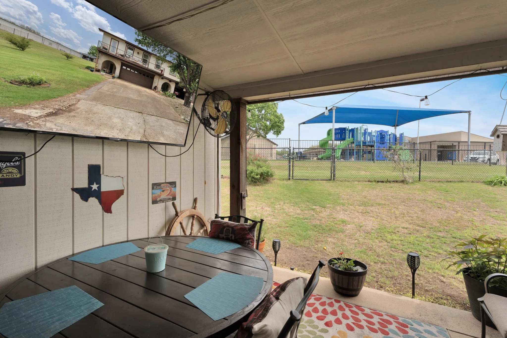 Townhouse For Rent in Hood County , 4507 Overlook Court, Granbury, Texas 76049, 2 Bedroom, 3 Bathroom, 2 Garage spaces, 1,530 Sqft, built in 1975, mls#21376221, Real Estate Agent in Granbury, Homes For Rent in Hood county, Homes For Rent in Granbury, Realtor in Granbury Texas, Real Estate Brokerage Independent Realty Texas, Luminita Cordes Realtor