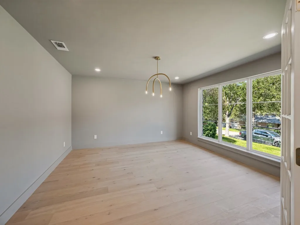 Single Family Residence For Sale in Tarrant County , 4008 Tamworth Road, Fort Worth, Texas 76116, 4 Bedroom, 5 Bathroom, 3 Garage spaces, 3,826 Sqft, built in 2026, mls#21360034, Real Estate Agent in Fort Worth, Homes For Sale in Tarrant county, Homes For Sale in Fort Worth, Realtor in Fort Worth Texas, Real Estate Brokerage Independent Realty Texas, Luminita Cordes Realtor