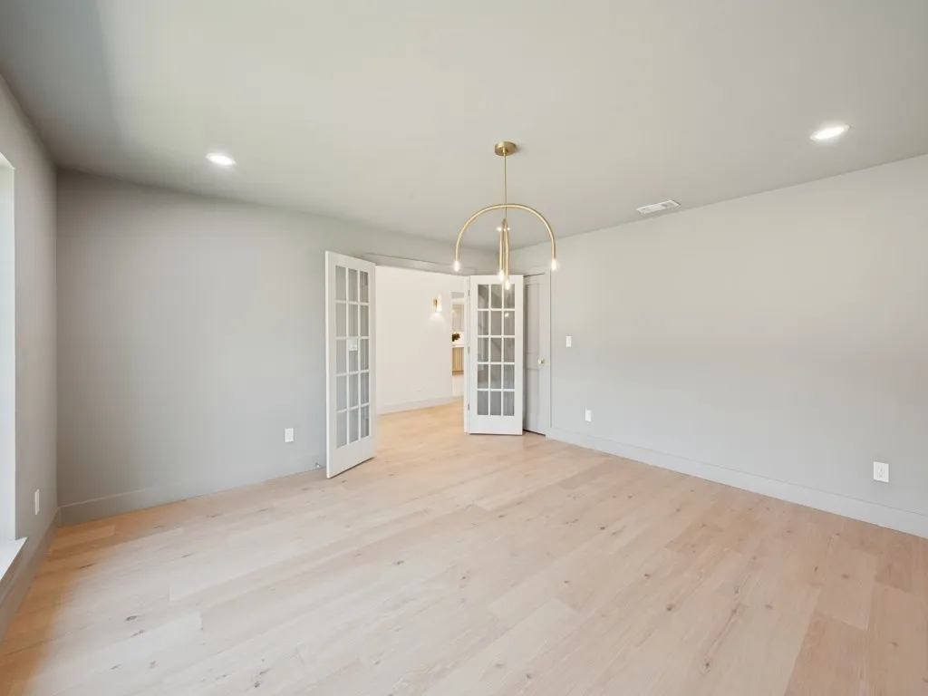 Single Family Residence For Sale in Tarrant County , 4008 Tamworth Road, Fort Worth, Texas 76116, 4 Bedroom, 5 Bathroom, 3 Garage spaces, 3,826 Sqft, built in 2026, mls#21360034, Real Estate Agent in Fort Worth, Homes For Sale in Tarrant county, Homes For Sale in Fort Worth, Realtor in Fort Worth Texas, Real Estate Brokerage Independent Realty Texas, Luminita Cordes Realtor
