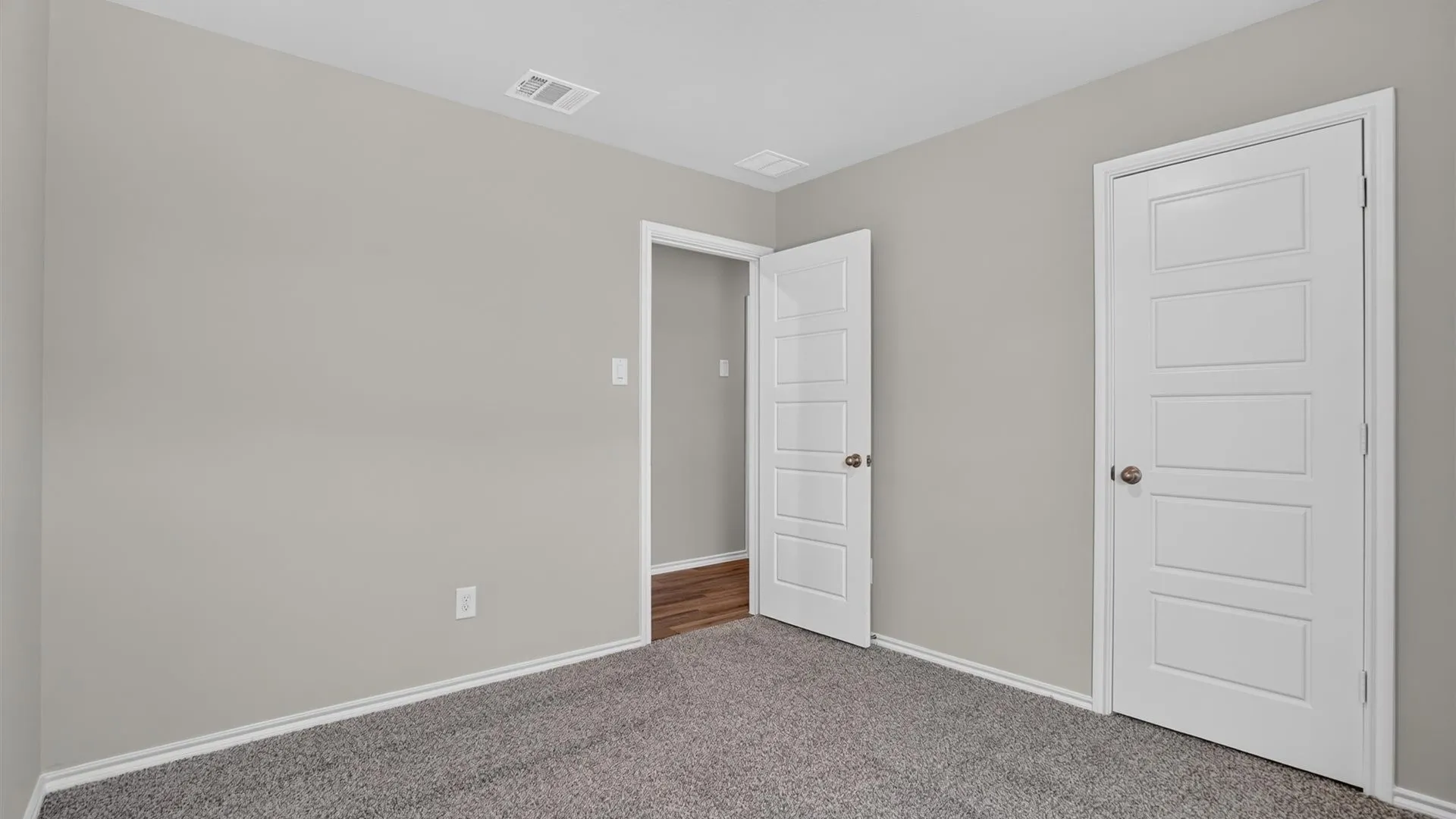 Single Family Residence For Sale in Wise County , 184 HIBISCUS Drive, Boyd, Texas 76023, 5 Bedroom, 2 Bathroom, 2 Garage spaces, 1,818 Sqft, built in 2026, mls#21376203, Real Estate Agent in Boyd, Homes For Sale in Wise county, Homes For Sale in Boyd, Realtor in Boyd Texas, Real Estate Brokerage Independent Realty Texas, Luminita Cordes Realtor