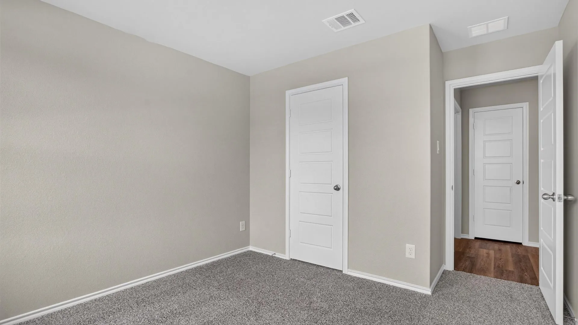 Single Family Residence For Sale in Wise County , 184 HIBISCUS Drive, Boyd, Texas 76023, 5 Bedroom, 2 Bathroom, 2 Garage spaces, 1,818 Sqft, built in 2026, mls#21376203, Real Estate Agent in Boyd, Homes For Sale in Wise county, Homes For Sale in Boyd, Realtor in Boyd Texas, Real Estate Brokerage Independent Realty Texas, Luminita Cordes Realtor