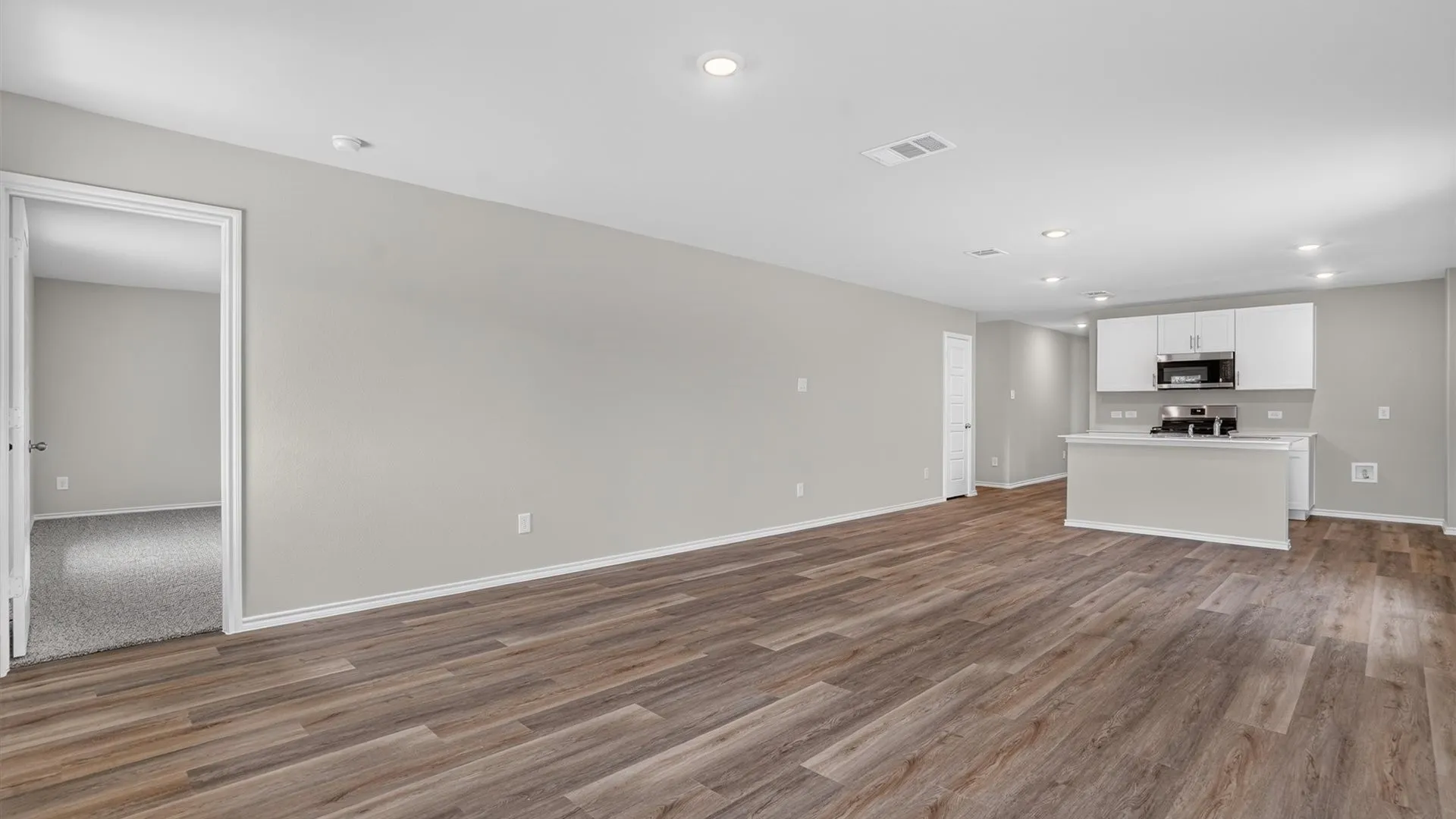 Single Family Residence For Sale in Wise County , 184 HIBISCUS Drive, Boyd, Texas 76023, 5 Bedroom, 2 Bathroom, 2 Garage spaces, 1,818 Sqft, built in 2026, mls#21376203, Real Estate Agent in Boyd, Homes For Sale in Wise county, Homes For Sale in Boyd, Realtor in Boyd Texas, Real Estate Brokerage Independent Realty Texas, Luminita Cordes Realtor