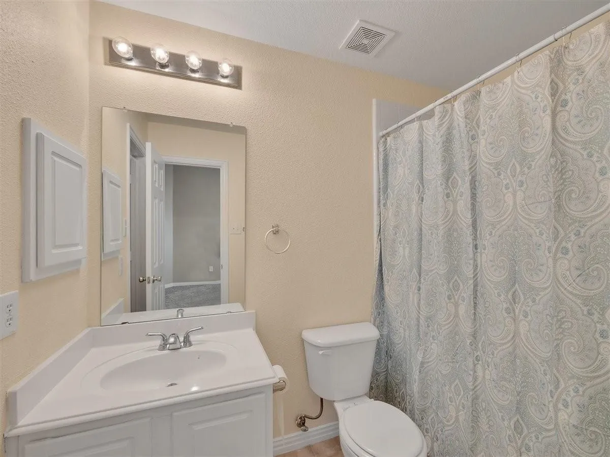 Single Family Residence For Rent in Dallas County , 4551 Durrand Drive, Grand Prairie, Texas 75052, 5 Bedroom, 4 Bathroom, 2 Garage spaces, 3,894 Sqft, built in 2003, mls#21377937, Real Estate Agent in Grand Prairie, Homes For Rent in Dallas county, Homes For Rent in Grand Prairie, Realtor in Grand Prairie Texas, Real Estate Brokerage Independent Realty Texas, Luminita Cordes Realtor