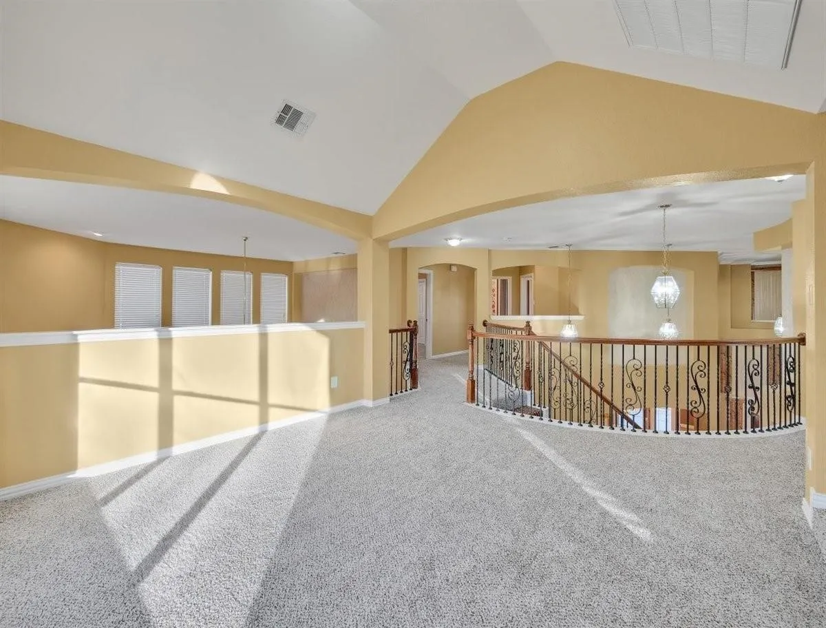 Single Family Residence For Rent in Dallas County , 4551 Durrand Drive, Grand Prairie, Texas 75052, 5 Bedroom, 4 Bathroom, 2 Garage spaces, 3,894 Sqft, built in 2003, mls#21377937, Real Estate Agent in Grand Prairie, Homes For Rent in Dallas county, Homes For Rent in Grand Prairie, Realtor in Grand Prairie Texas, Real Estate Brokerage Independent Realty Texas, Luminita Cordes Realtor