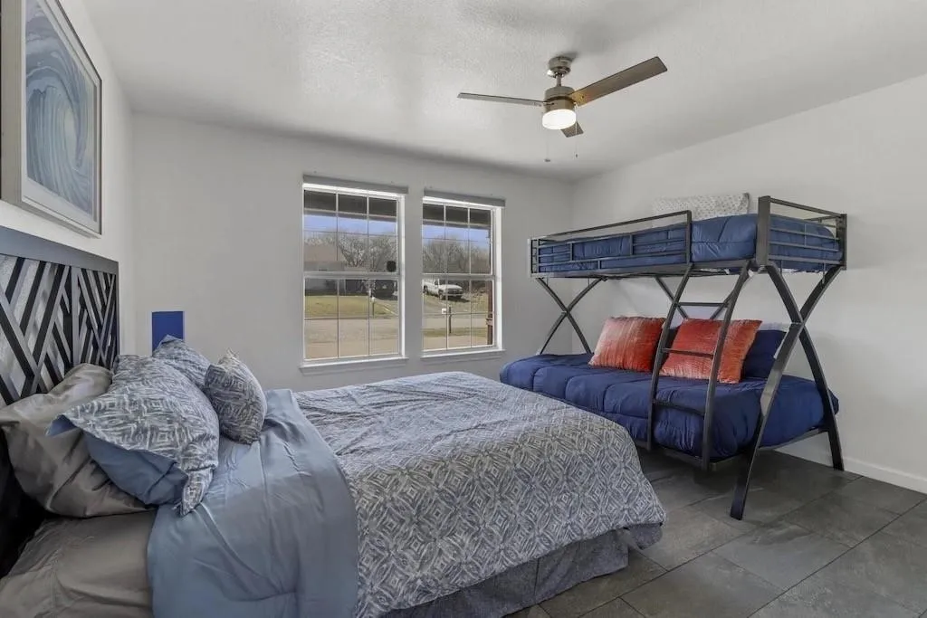 Duplex For Rent in Denton County , 3606 Kayewood Drive 3606, Little Elm, Texas 75068, 2 Bedroom, 2 Bathroom, Garage spaces, 1,150 Sqft, built in 2021, mls#21377940, Real Estate Agent in Little Elm, Homes For Rent in Denton county, Homes For Rent in Little Elm, Realtor in Little Elm Texas, Real Estate Brokerage Independent Realty Texas, Luminita Cordes Realtor