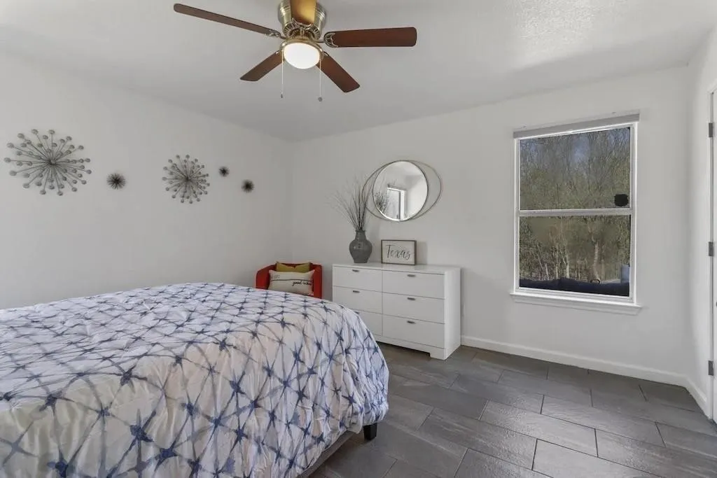 Duplex For Rent in Denton County , 3606 Kayewood Drive 3606, Little Elm, Texas 75068, 2 Bedroom, 2 Bathroom, Garage spaces, 1,150 Sqft, built in 2021, mls#21377940, Real Estate Agent in Little Elm, Homes For Rent in Denton county, Homes For Rent in Little Elm, Realtor in Little Elm Texas, Real Estate Brokerage Independent Realty Texas, Luminita Cordes Realtor