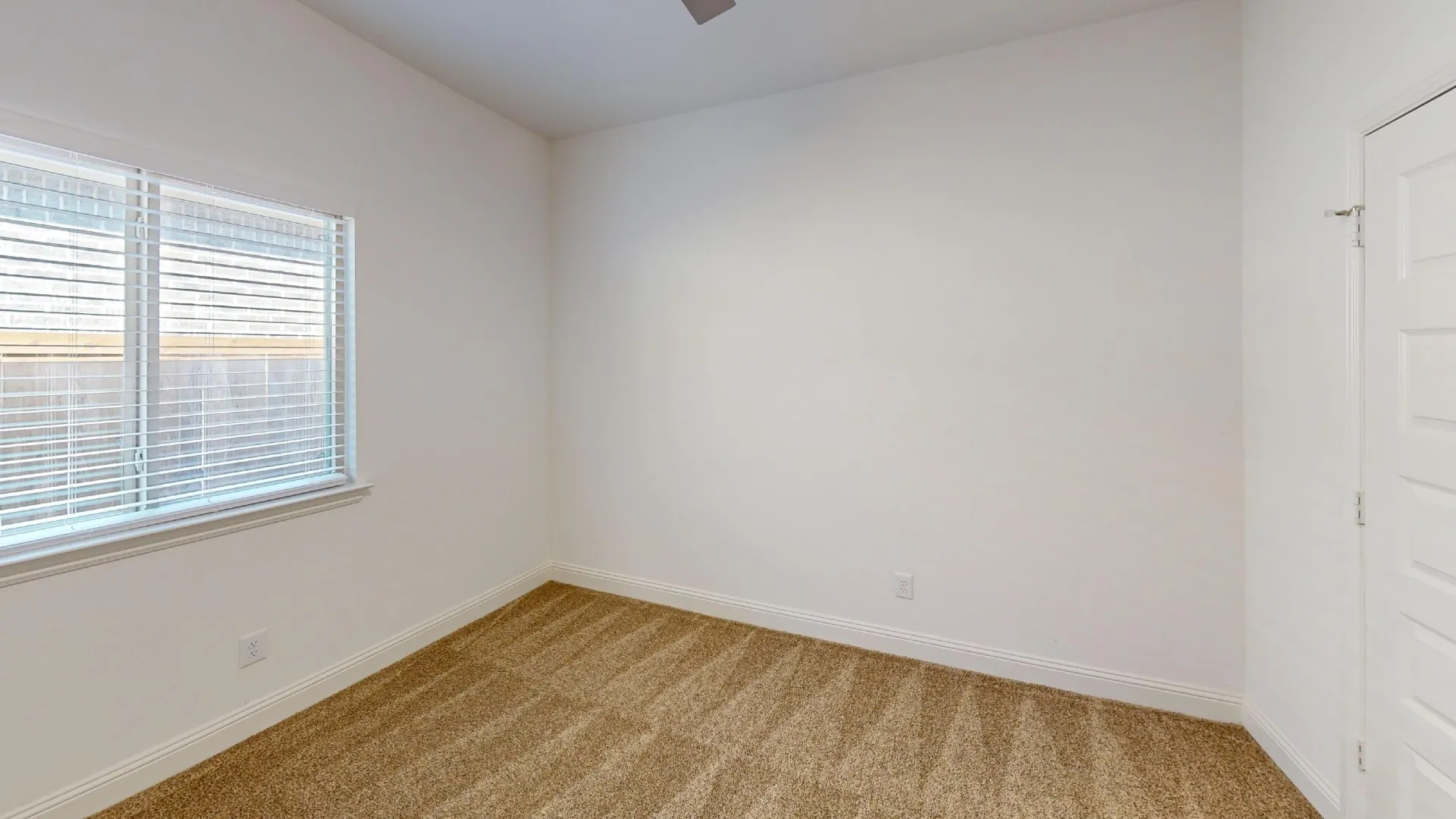 Single Family Residence For Rent in Collin County , 3912 Goldfinch, Melissa, Texas 75454, 3 Bedroom, 2 Bathroom, 2 Garage spaces, 1,572 Sqft, built in 2022, mls#21377943, Real Estate Agent in Melissa, Homes For Rent in Collin county, Homes For Rent in Melissa, Realtor in Melissa Texas, Real Estate Brokerage Independent Realty Texas, Luminita Cordes Realtor
