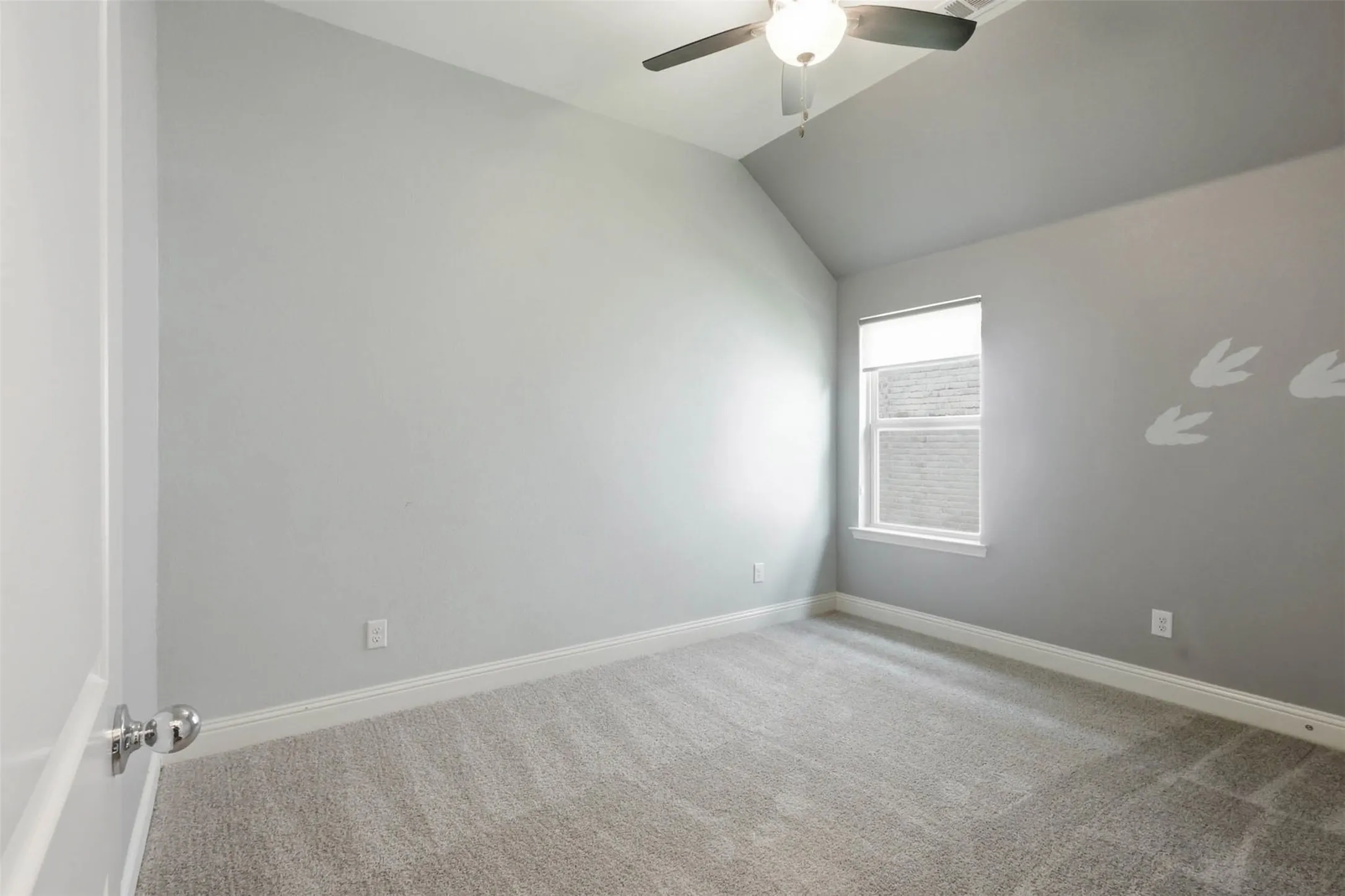Single Family Residence For Sale in Denton County , 16117 Plum Court, Prosper, Texas 75078, 4 Bedroom, 3 Bathroom, 2 Garage spaces, 2,052 Sqft, built in 2017, mls#21377948, Real Estate Agent in Prosper, Homes For Sale in Denton county, Homes For Sale in Prosper, Realtor in Prosper Texas, Real Estate Brokerage Independent Realty Texas, Luminita Cordes Realtor