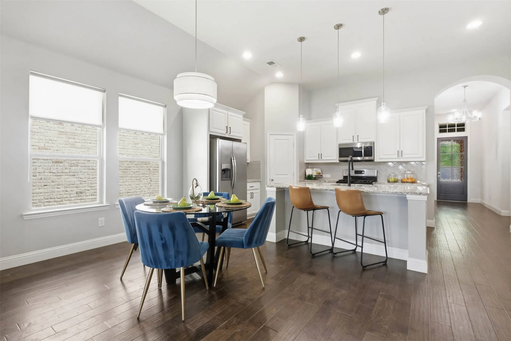 Single Family Residence For Sale in Denton County , 16117 Plum Court, Prosper, Texas 75078, 4 Bedroom, 3 Bathroom, 2 Garage spaces, 2,052 Sqft, built in 2017, mls#21377948, Real Estate Agent in Prosper, Homes For Sale in Denton county, Homes For Sale in Prosper, Realtor in Prosper Texas, Real Estate Brokerage Independent Realty Texas, Luminita Cordes Realtor