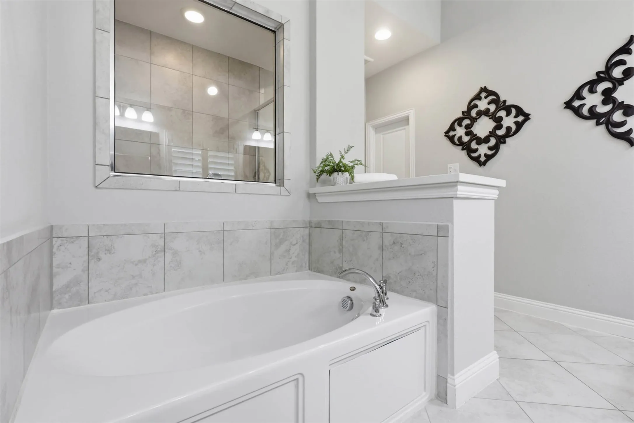 Single Family Residence For Sale in Denton County , 16117 Plum Court, Prosper, Texas 75078, 4 Bedroom, 3 Bathroom, 2 Garage spaces, 2,052 Sqft, built in 2017, mls#21377948, Real Estate Agent in Prosper, Homes For Sale in Denton county, Homes For Sale in Prosper, Realtor in Prosper Texas, Real Estate Brokerage Independent Realty Texas, Luminita Cordes Realtor