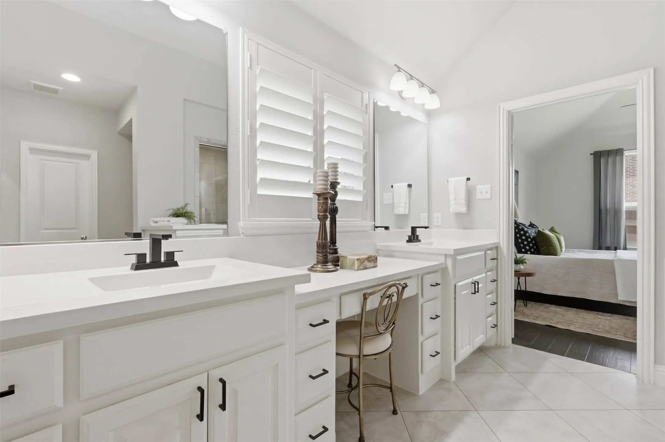 Single Family Residence For Sale in Denton County , 16117 Plum Court, Prosper, Texas 75078, 4 Bedroom, 3 Bathroom, 2 Garage spaces, 2,052 Sqft, built in 2017, mls#21377948, Real Estate Agent in Prosper, Homes For Sale in Denton county, Homes For Sale in Prosper, Realtor in Prosper Texas, Real Estate Brokerage Independent Realty Texas, Luminita Cordes Realtor