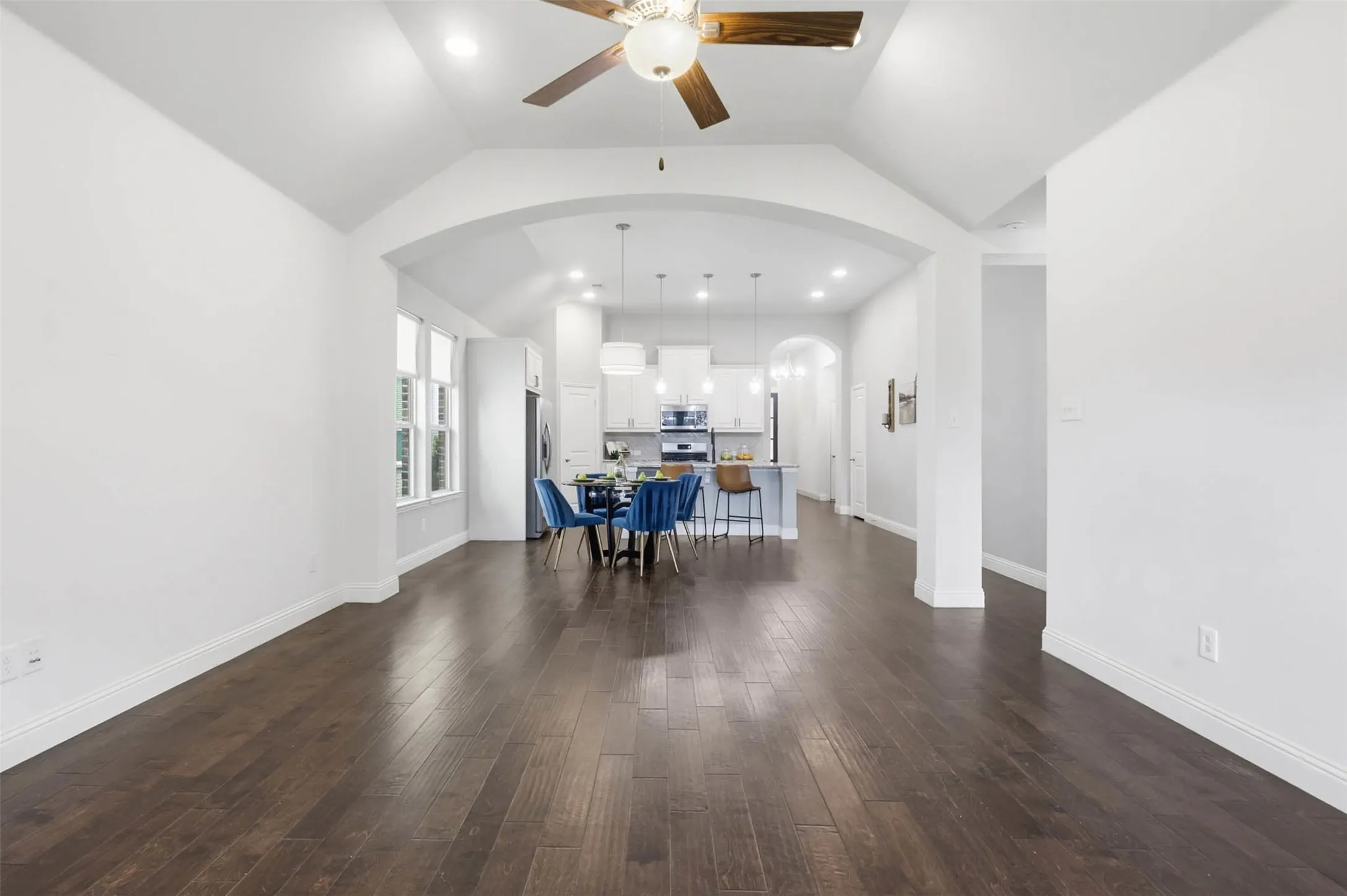 Single Family Residence For Sale in Denton County , 16117 Plum Court, Prosper, Texas 75078, 4 Bedroom, 3 Bathroom, 2 Garage spaces, 2,052 Sqft, built in 2017, mls#21377948, Real Estate Agent in Prosper, Homes For Sale in Denton county, Homes For Sale in Prosper, Realtor in Prosper Texas, Real Estate Brokerage Independent Realty Texas, Luminita Cordes Realtor