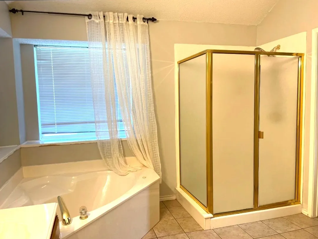 Single Family Residence For Rent in Collin County , 1304 Rosewood Lane, Allen, Texas 75002, 3 Bedroom, 2 Bathroom, 2 Garage spaces, 1,780 Sqft, built in 1996, mls#21377958, Real Estate Agent in Allen, Homes For Rent in Collin county, Homes For Rent in Allen, Realtor in Allen Texas, Real Estate Brokerage Independent Realty Texas, Luminita Cordes Realtor