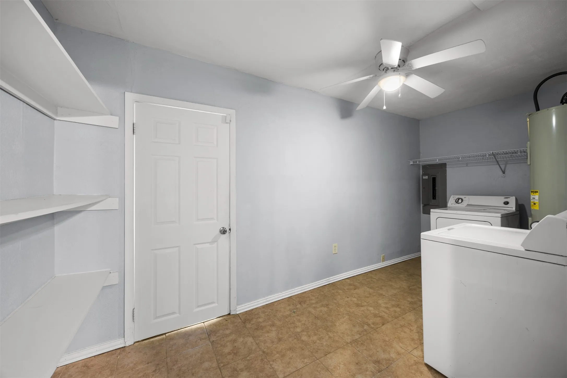 Single Family Residence For Rent in Dallas County , 638 Cranbrook Park, Garland, Texas 75043, 3 Bedroom, 2 Bathroom, 1 Garage spaces, 1,381 Sqft, built in 1971, mls#21377959, Real Estate Agent in Garland, Homes For Rent in Dallas county, Homes For Rent in Garland, Realtor in Garland Texas, Real Estate Brokerage Independent Realty Texas, Luminita Cordes Realtor