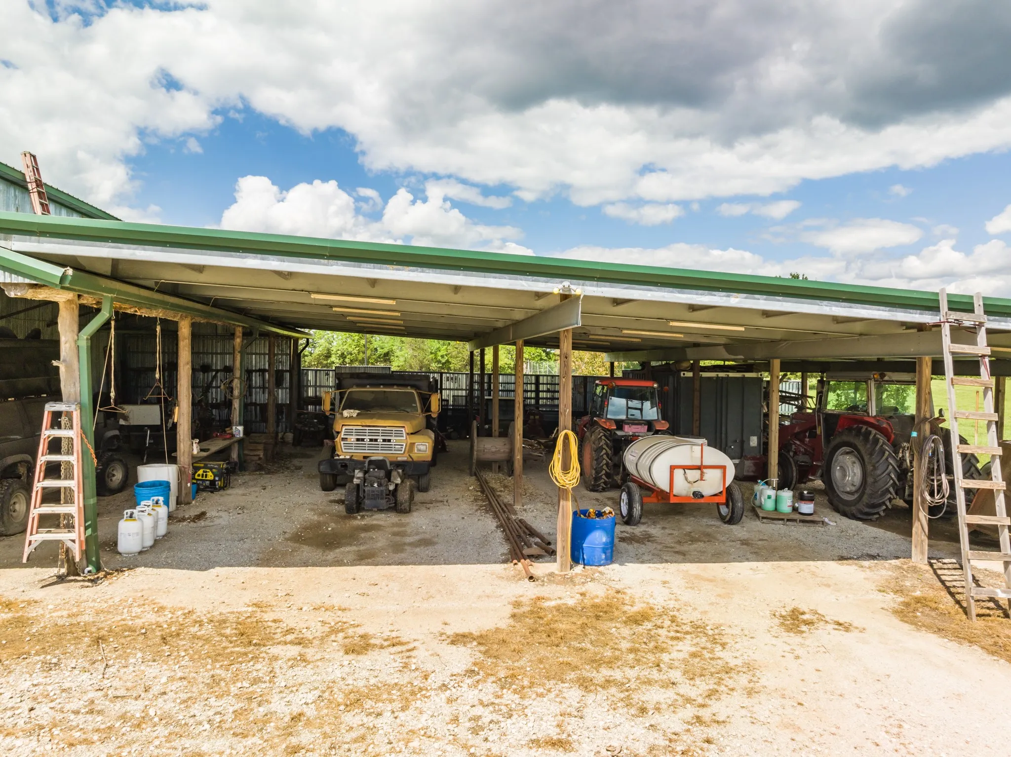 Farm For Sale in Freestone County , TBD Fcr 920, Mexia, Texas 76667, 4 Bedroom, 4 Bathroom, Garage spaces, 2,400 Sqft, built in 2016, mls#21377922, Real Estate Agent in Mexia, Homes For Sale in Freestone county, Homes For Sale in Mexia, Realtor in Mexia Texas, Real Estate Brokerage Independent Realty Texas, Luminita Cordes Realtor