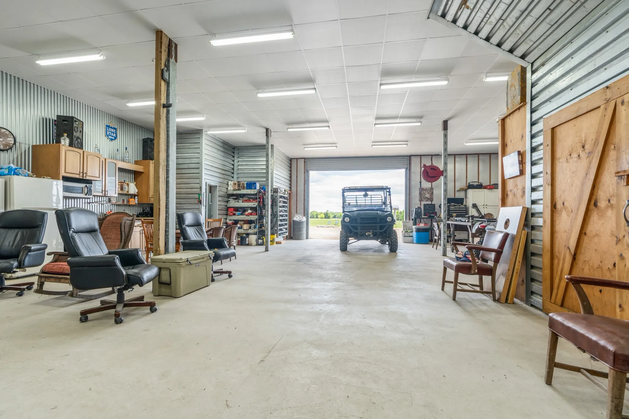 Farm For Sale in Freestone County , TBD Fcr 920, Mexia, Texas 76667, 4 Bedroom, 4 Bathroom, Garage spaces, 2,400 Sqft, built in 2016, mls#21377922, Real Estate Agent in Mexia, Homes For Sale in Freestone county, Homes For Sale in Mexia, Realtor in Mexia Texas, Real Estate Brokerage Independent Realty Texas, Luminita Cordes Realtor
