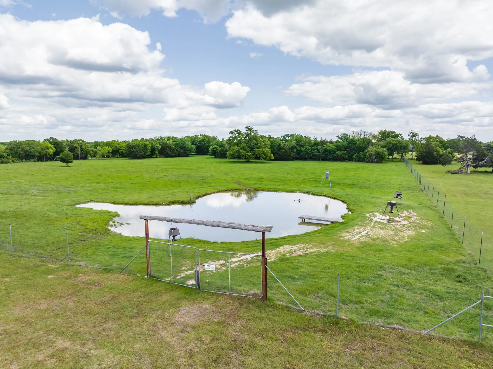 Farm For Sale in Freestone County , TBD Fcr 920, Mexia, Texas 76667, 4 Bedroom, 4 Bathroom, Garage spaces, 2,400 Sqft, built in 2016, mls#21377922, Real Estate Agent in Mexia, Homes For Sale in Freestone county, Homes For Sale in Mexia, Realtor in Mexia Texas, Real Estate Brokerage Independent Realty Texas, Luminita Cordes Realtor