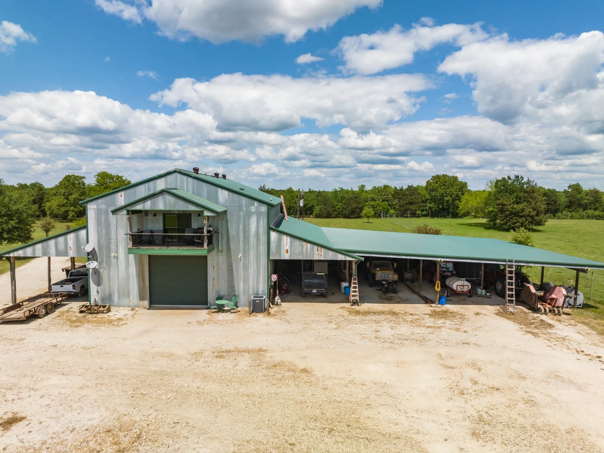 Farm For Sale in Freestone County , TBD Fcr 920, Mexia, Texas 76667, 4 Bedroom, 4 Bathroom, Garage spaces, 2,400 Sqft, built in 2016, mls#21377922, Real Estate Agent in Mexia, Homes For Sale in Freestone county, Homes For Sale in Mexia, Realtor in Mexia Texas, Real Estate Brokerage Independent Realty Texas, Luminita Cordes Realtor