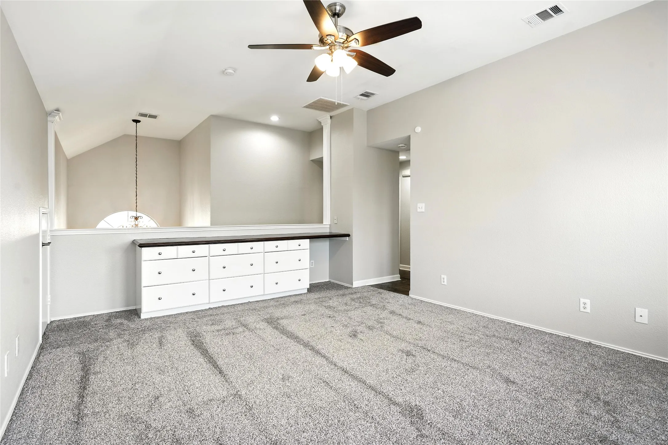 Single Family Residence For Rent in Collin County , 9808 Enmore Lane, Frisco, Texas 75035, 4 Bedroom, 3 Bathroom, 2 Garage spaces, 2,786 Sqft, built in 1998, mls#21377960, Real Estate Agent in Frisco, Homes For Rent in Collin county, Homes For Rent in Frisco, Realtor in Frisco Texas, Real Estate Brokerage Independent Realty Texas, Luminita Cordes Realtor