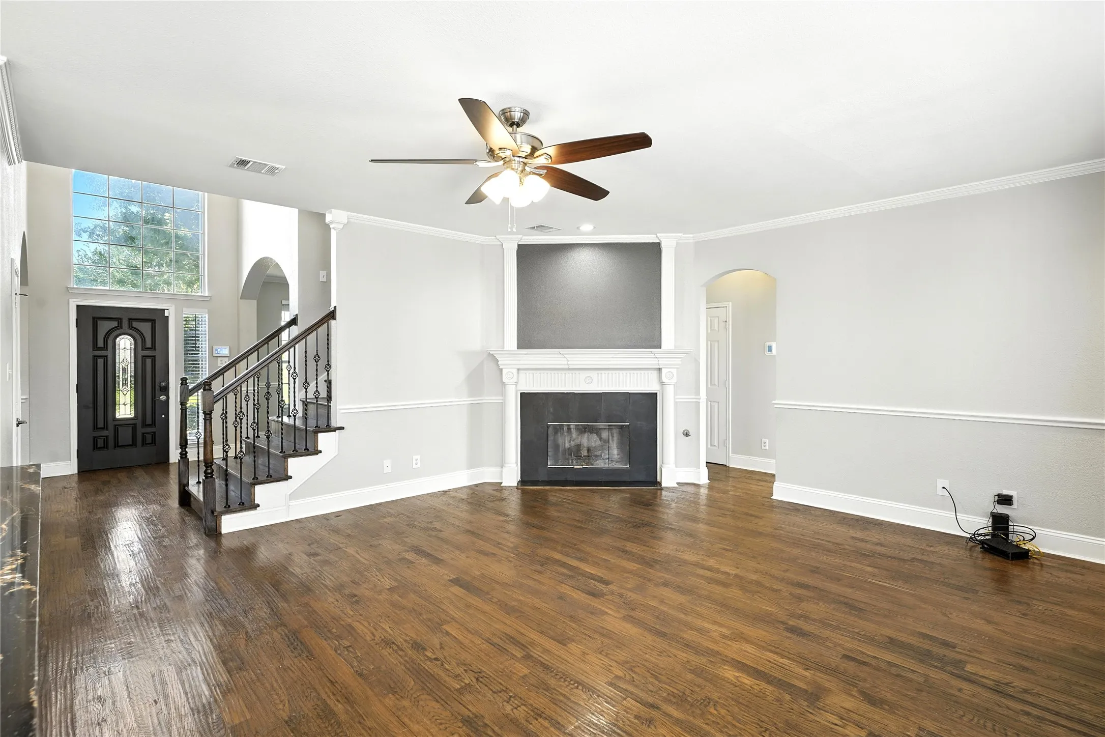 Single Family Residence For Rent in Collin County , 9808 Enmore Lane, Frisco, Texas 75035, 4 Bedroom, 3 Bathroom, 2 Garage spaces, 2,786 Sqft, built in 1998, mls#21377960, Real Estate Agent in Frisco, Homes For Rent in Collin county, Homes For Rent in Frisco, Realtor in Frisco Texas, Real Estate Brokerage Independent Realty Texas, Luminita Cordes Realtor